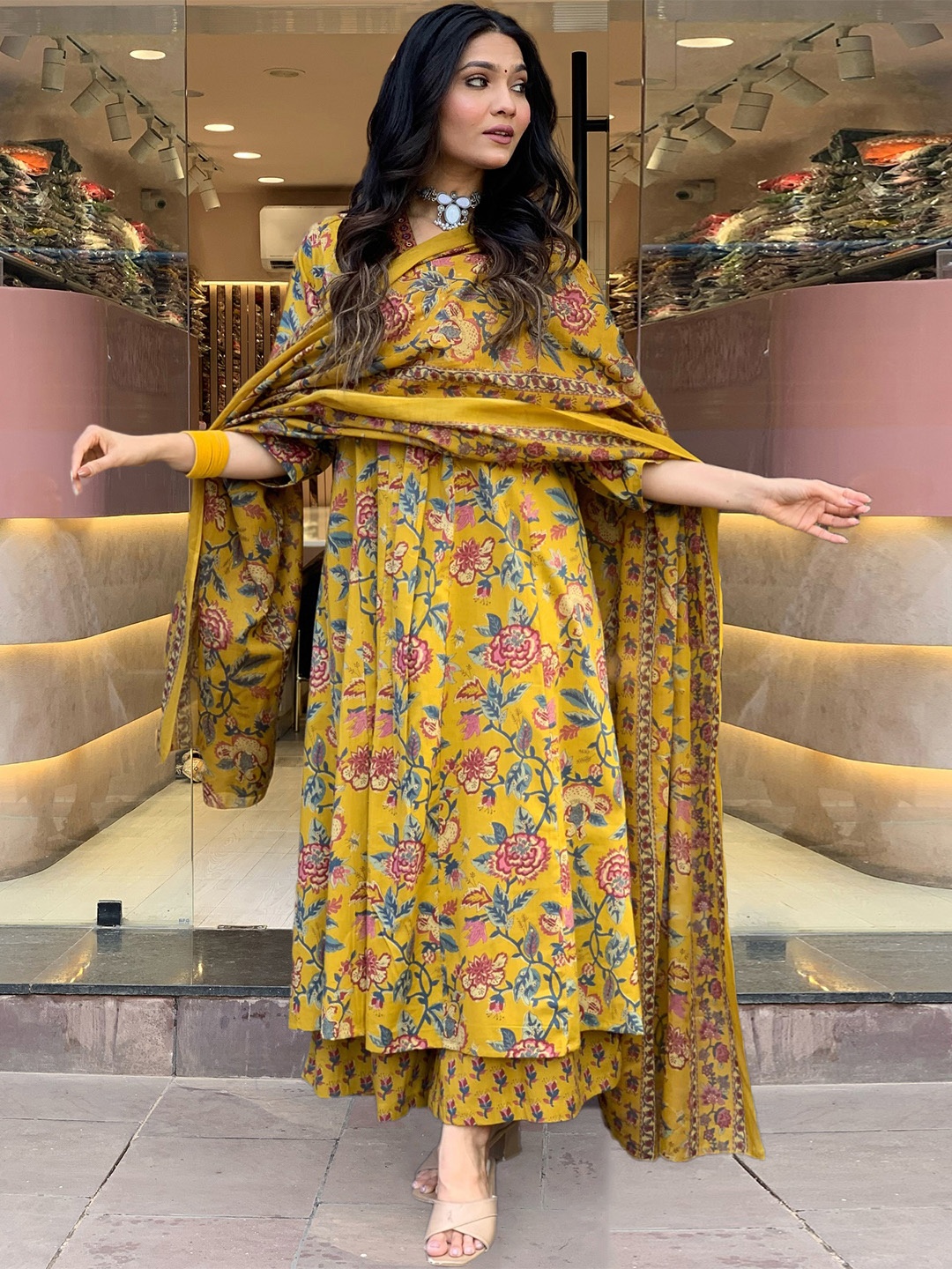 

KALINI Women Floral Printed V-Neck Anarkali Kurta with Palazzos & Dupatta, Yellow