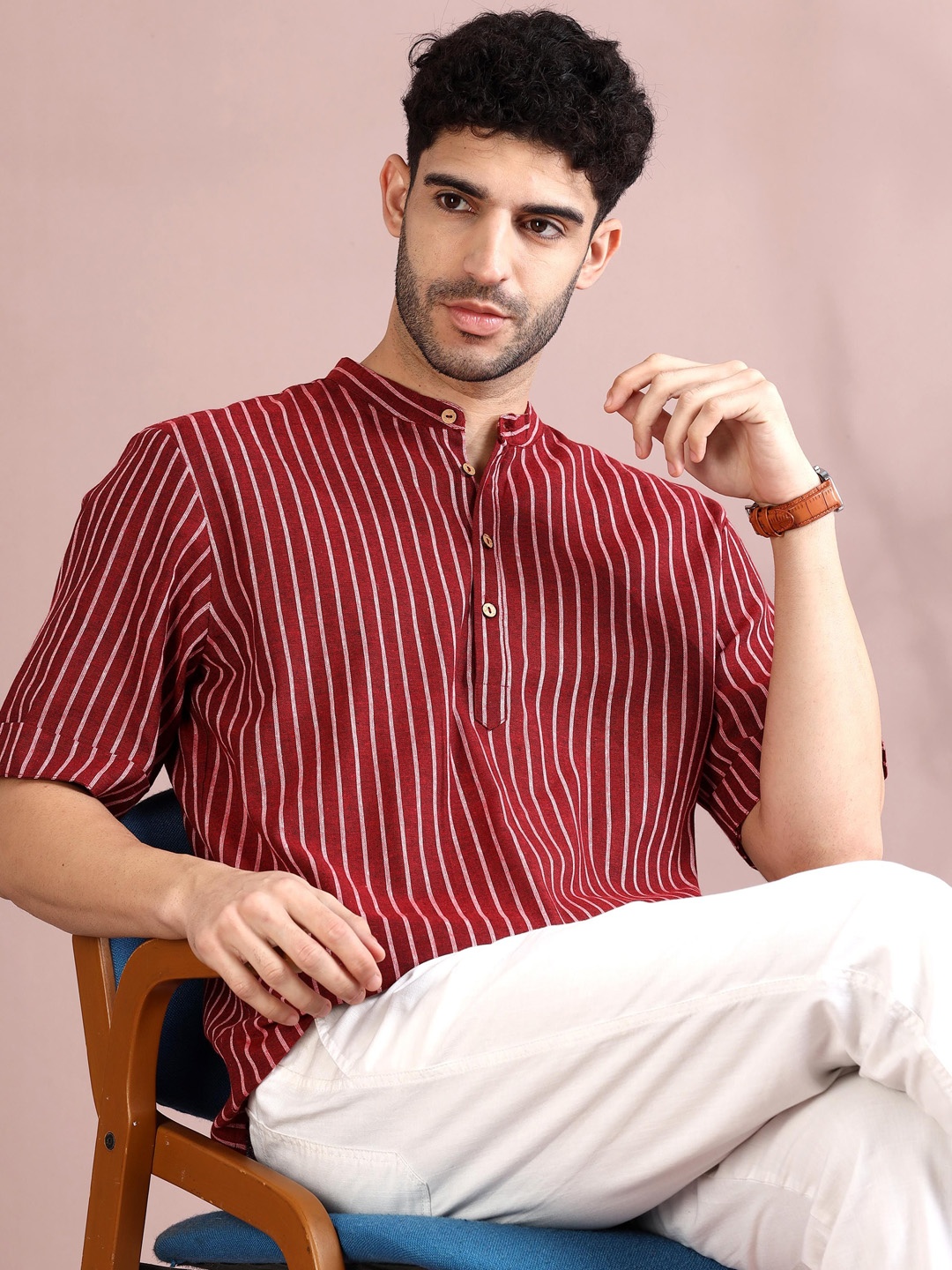 

FILORI Men Striped Kurta, Maroon