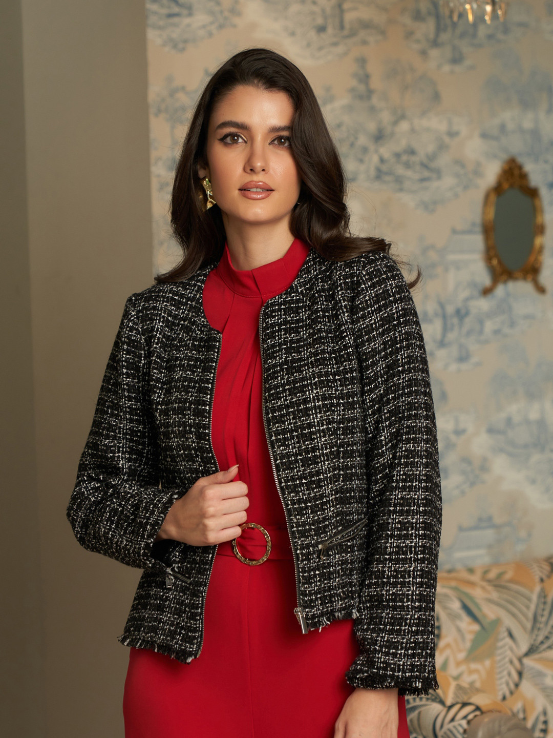 

Style Island Women Lightweight Tailored Jacket, Black