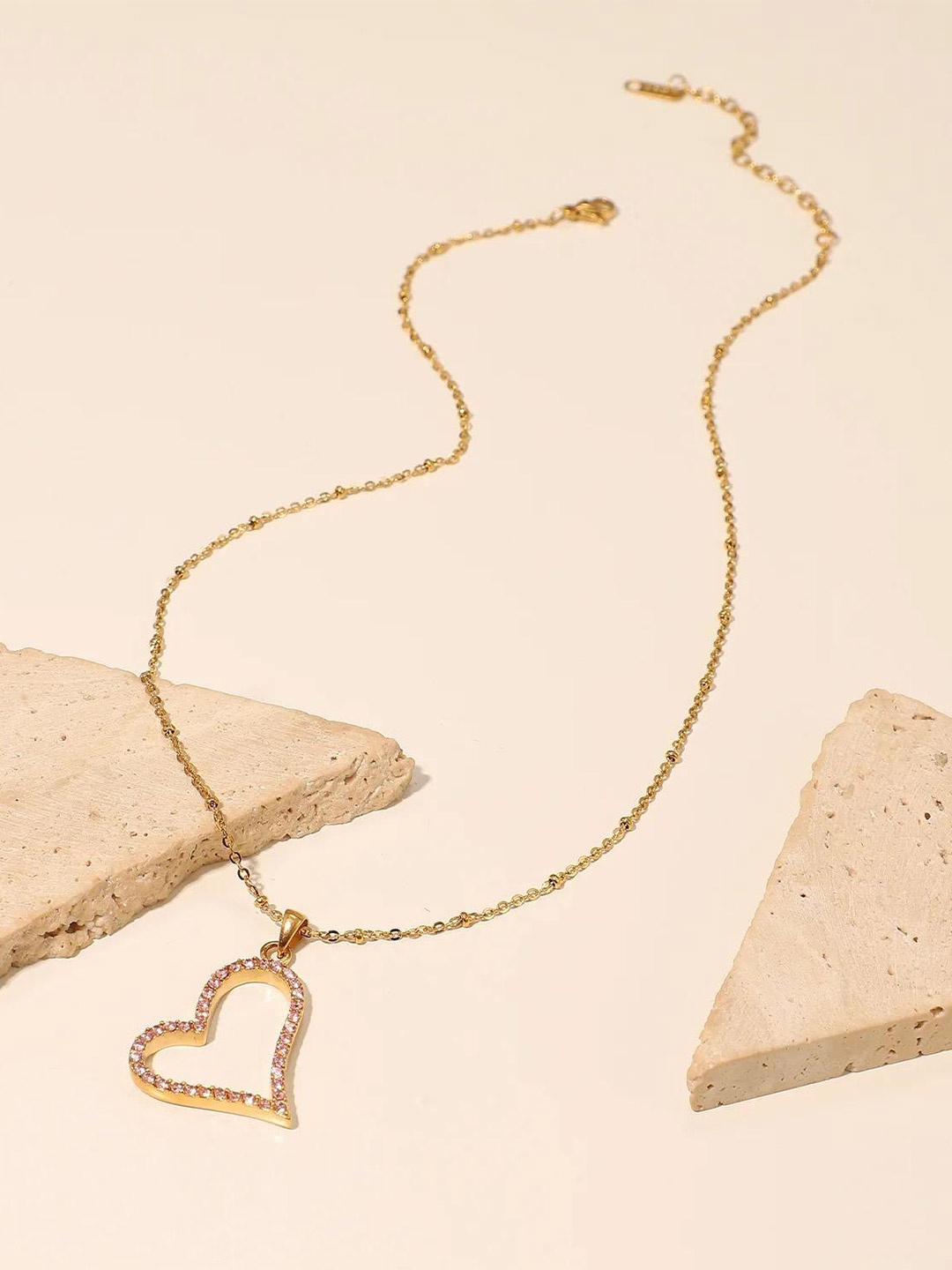 

DressBerry 18k Gold-Plated Heart-Shaped Pendant With Chains