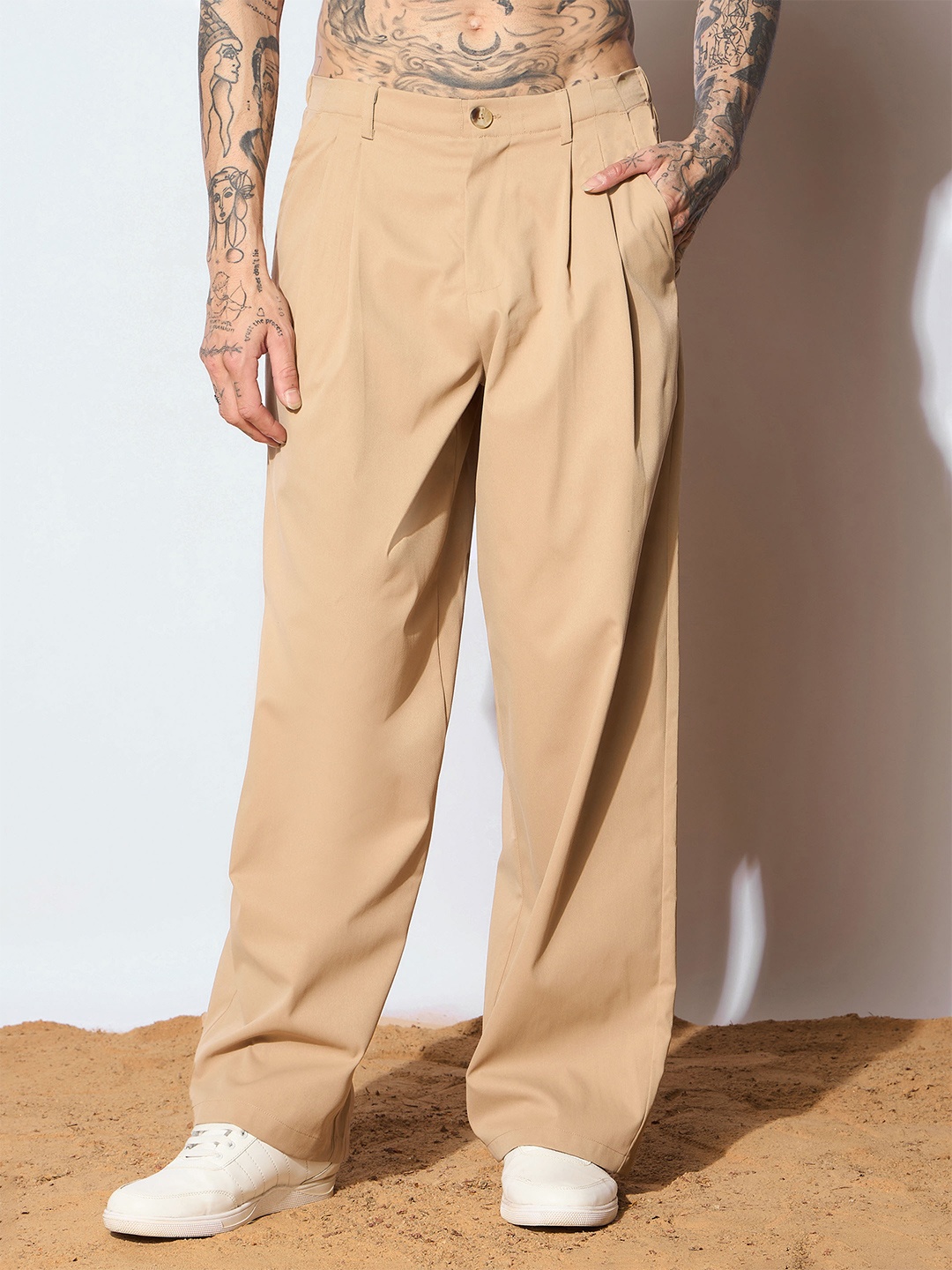 

MASCLN SASSAFRAS Men Loose Fit Pleated Trousers, Beige