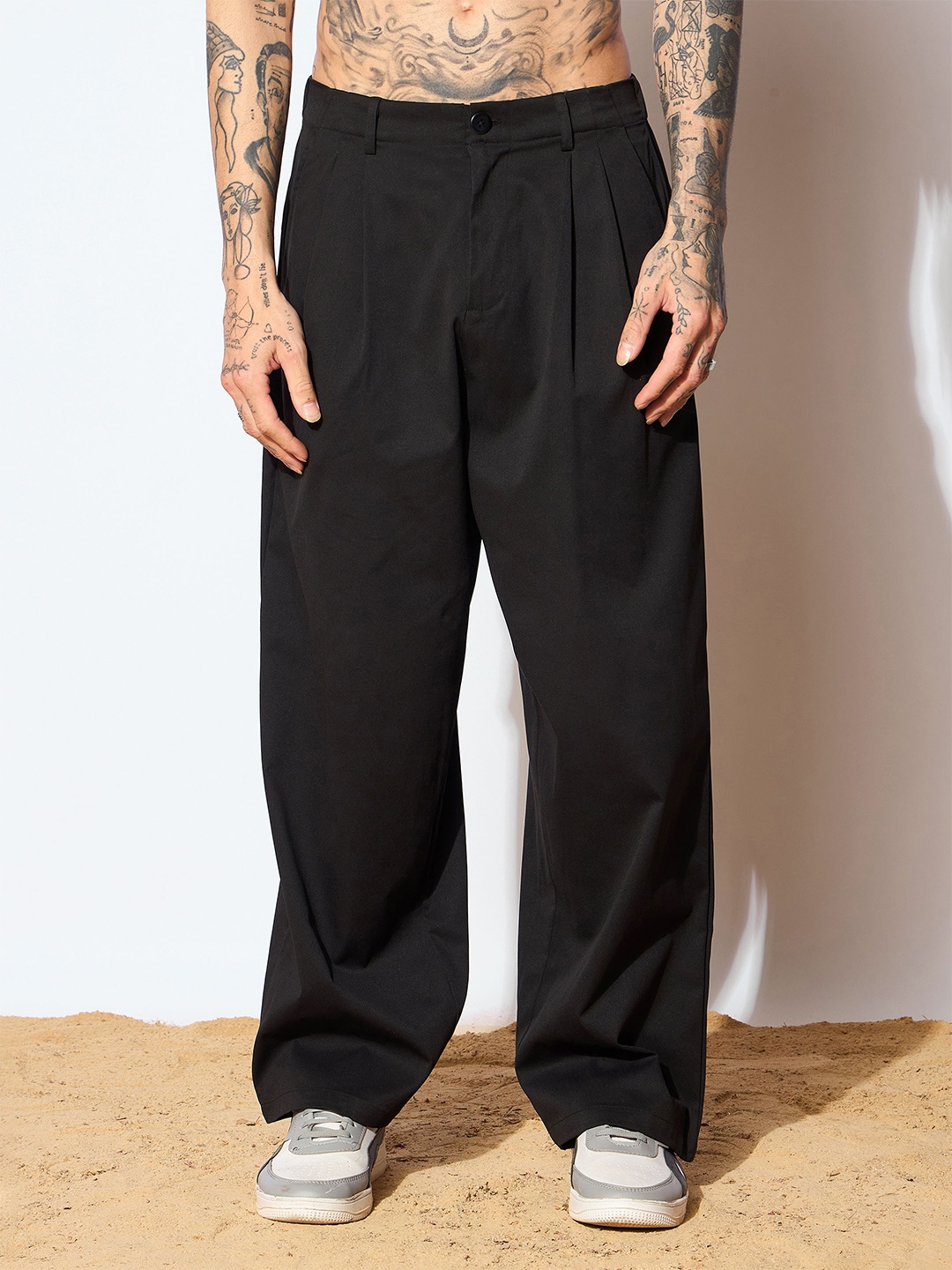 

MASCLN SASSAFRAS Men Loose Fit Pleated Trousers, Black