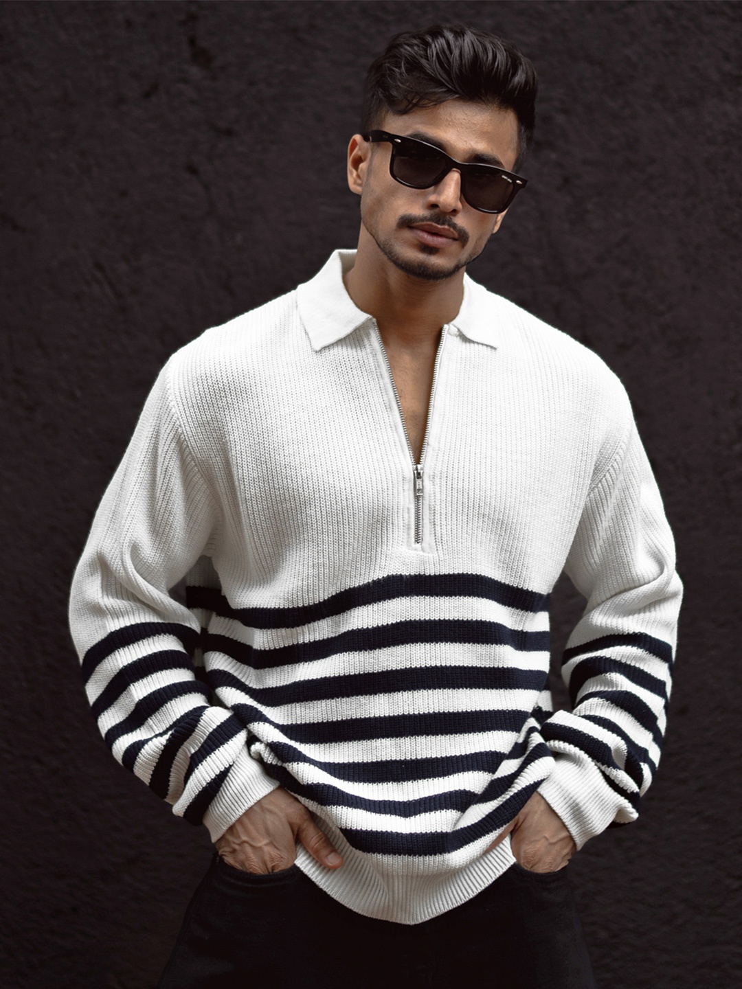 

Powerlook Men Striped Polo Collar T-shirt, Off white