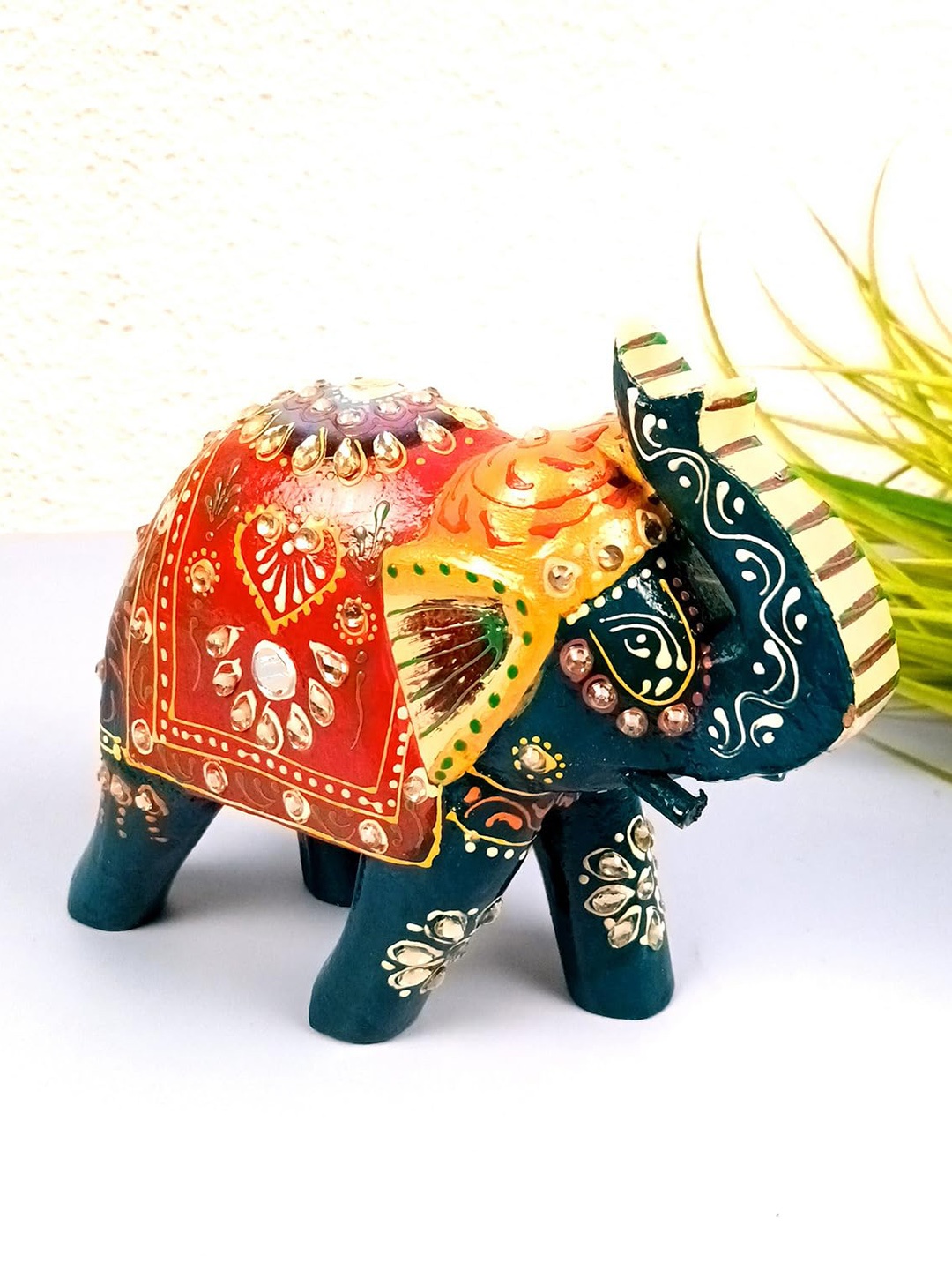 

apka mart Green Figurine Showpiece