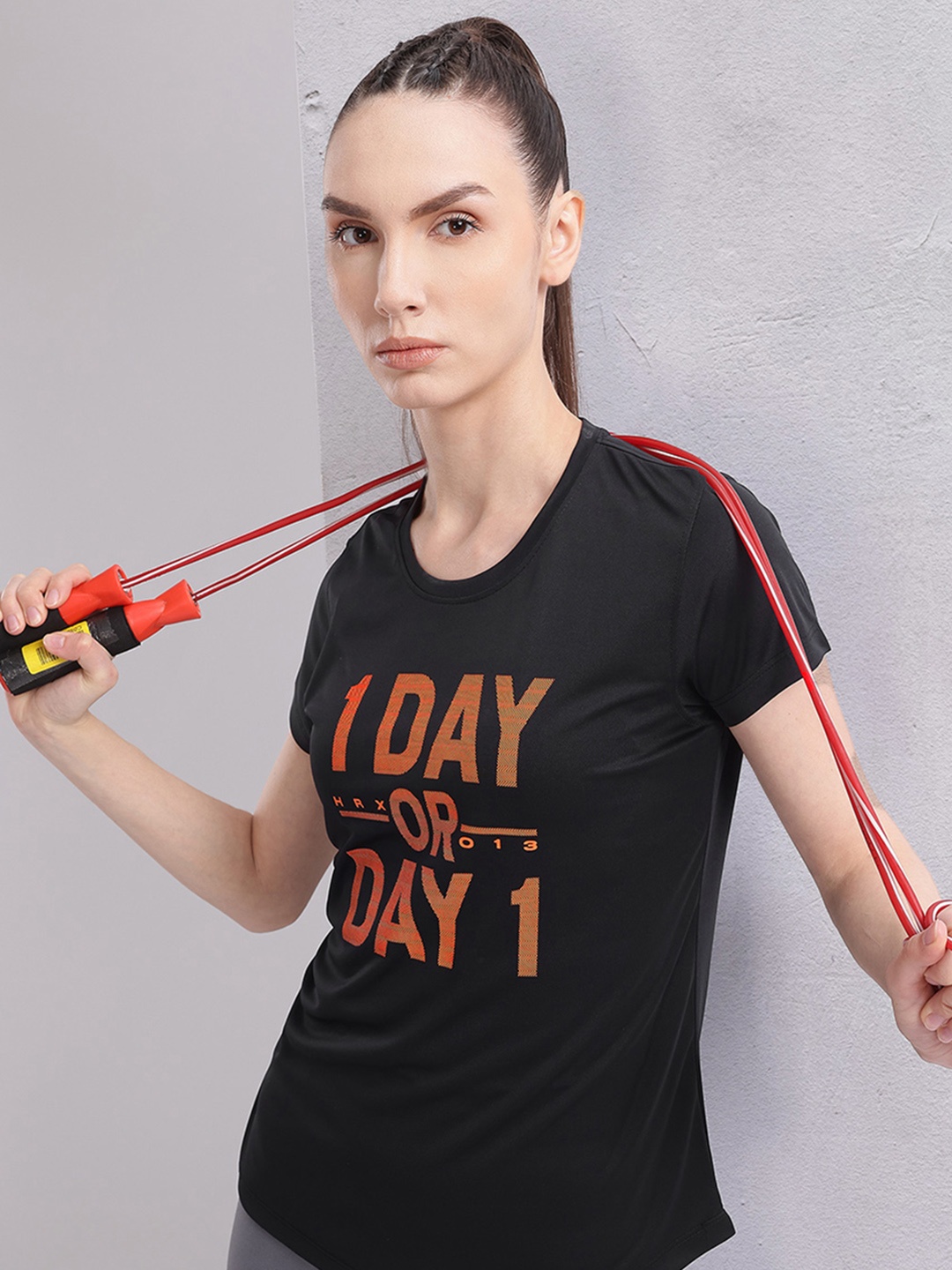 

HRX by Hrithik Roshan Women Printed Rapid-Dry Training T-shirt, Black