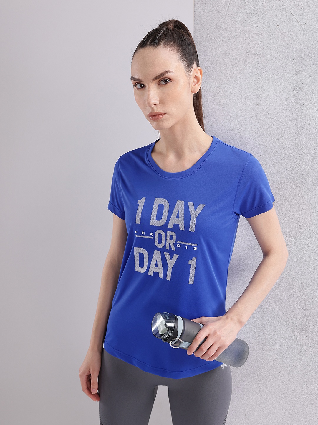 

HRX by Hrithik Roshan Women Printed Rapid-Dry Training T-shirt, Blue