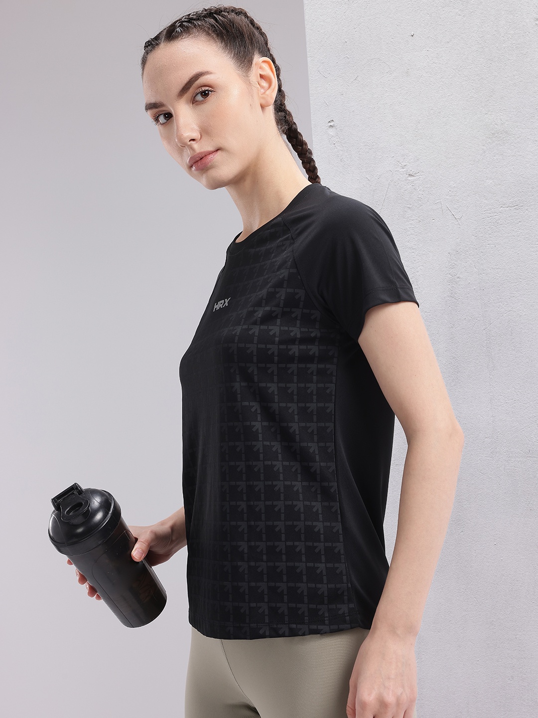 

HRX by Hrithik Roshan Brand Logo Printed Rapid-Dry Running T-shirt, Black
