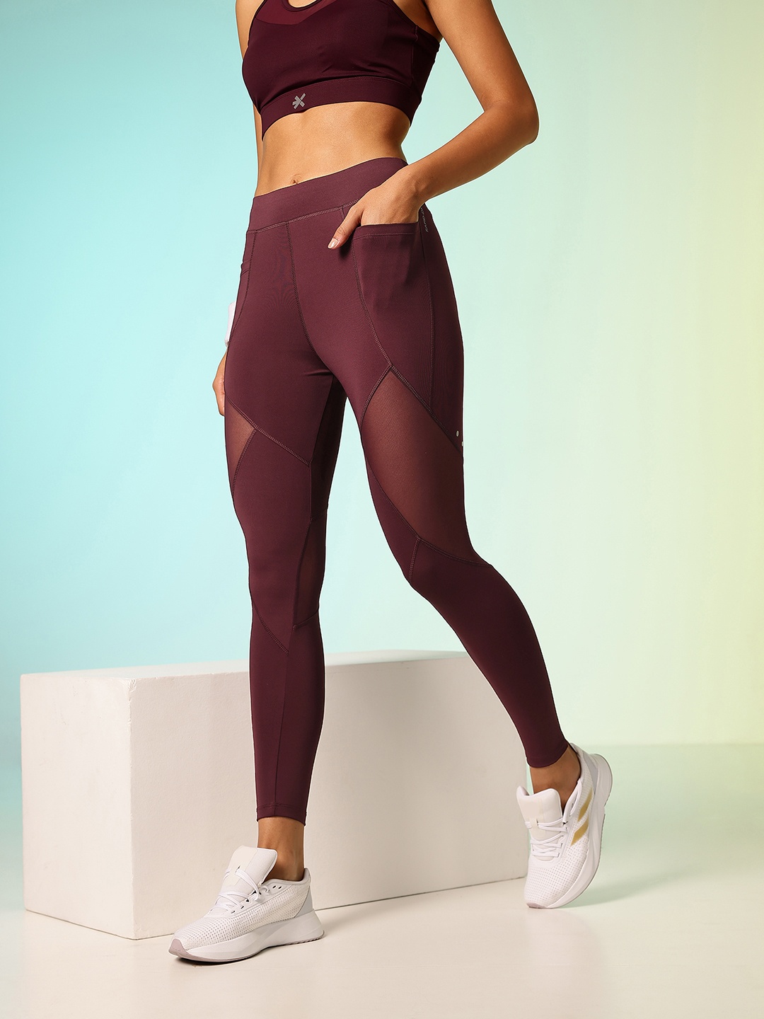 

HRX by Hrithik Roshan Women Rapid-Dry Running Tights, Maroon