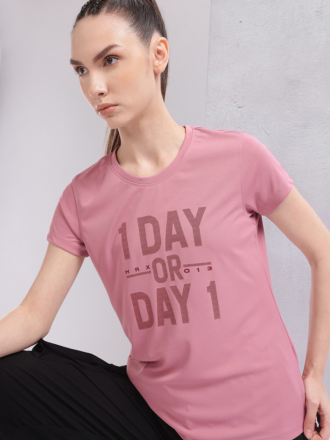 

HRX by Hrithik Roshan Women Printed Rapid-Dry Training T-shirt, Pink