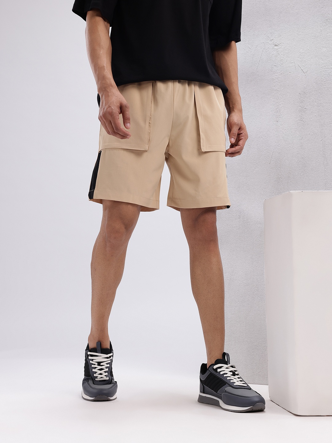 

HRX by Hrithik Roshan Men Side Stripe Shorts, Beige