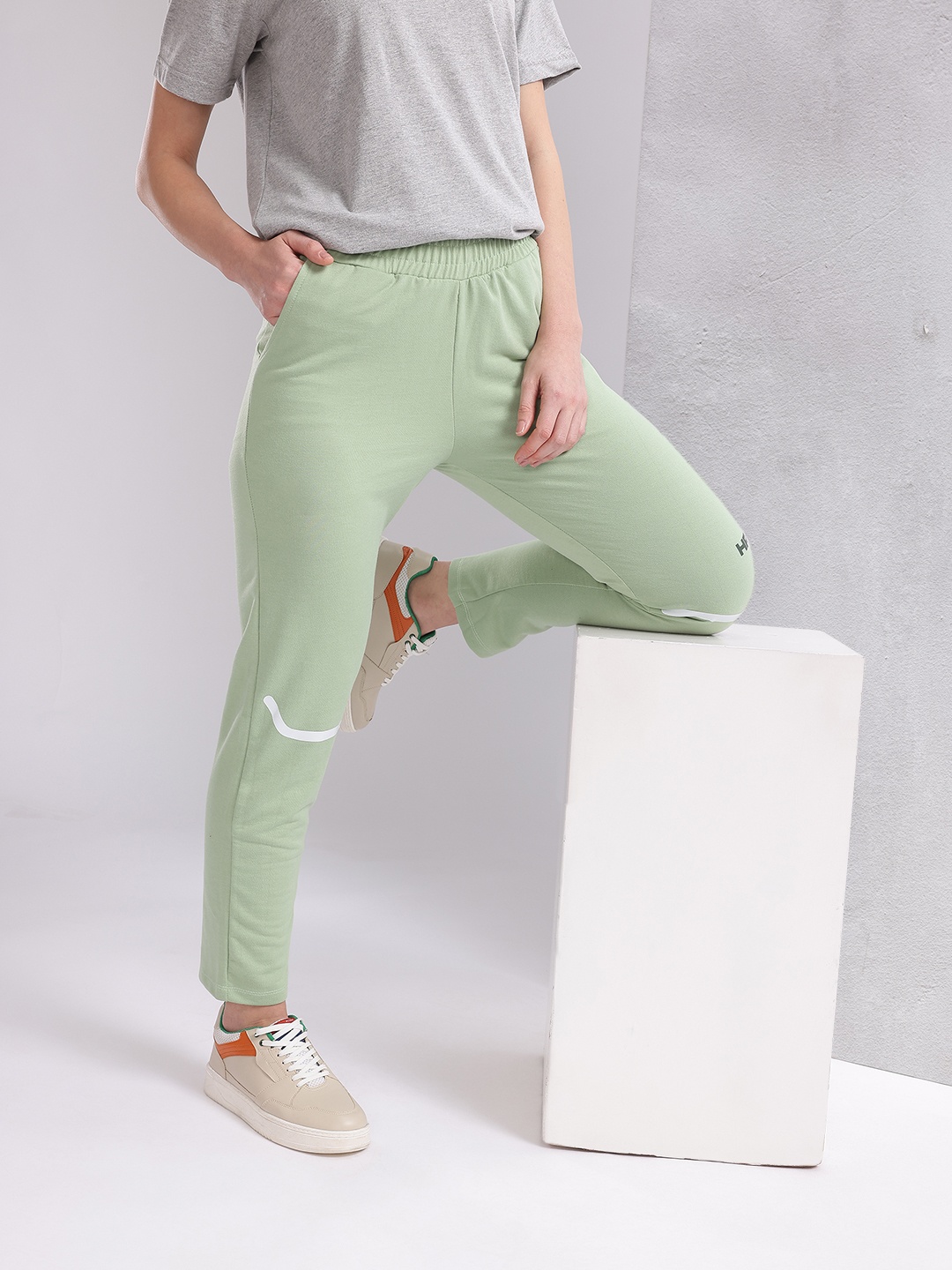 

HRX by Hrithik Roshan Women Regular Fit Track Pants, Green