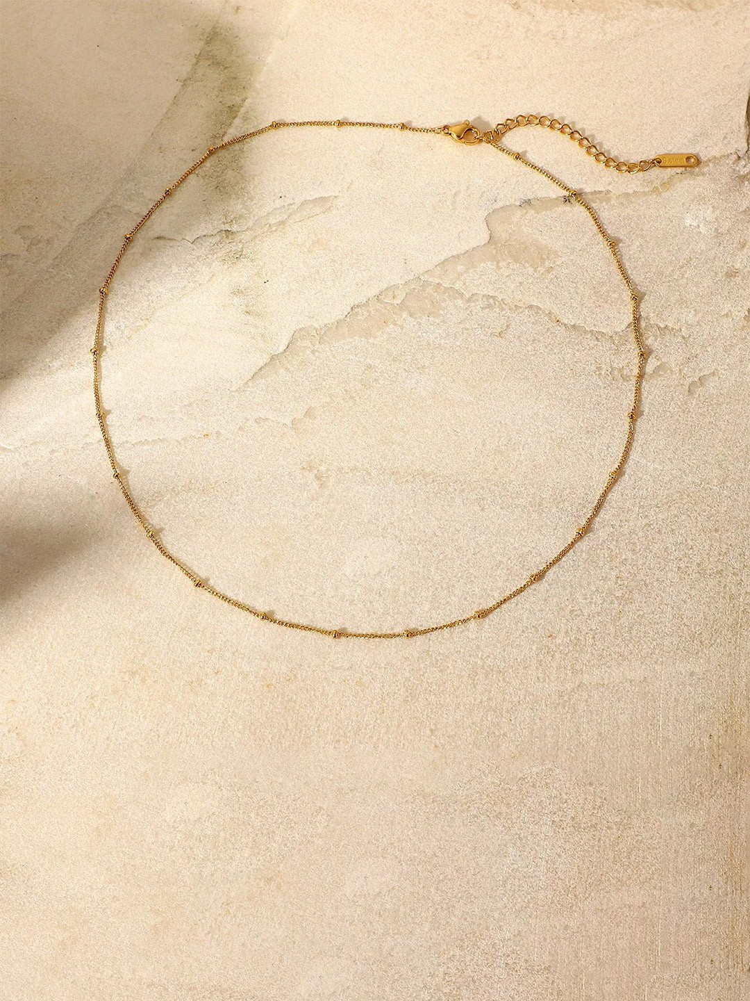 

DressBerry Gold-Plated Chain Necklace