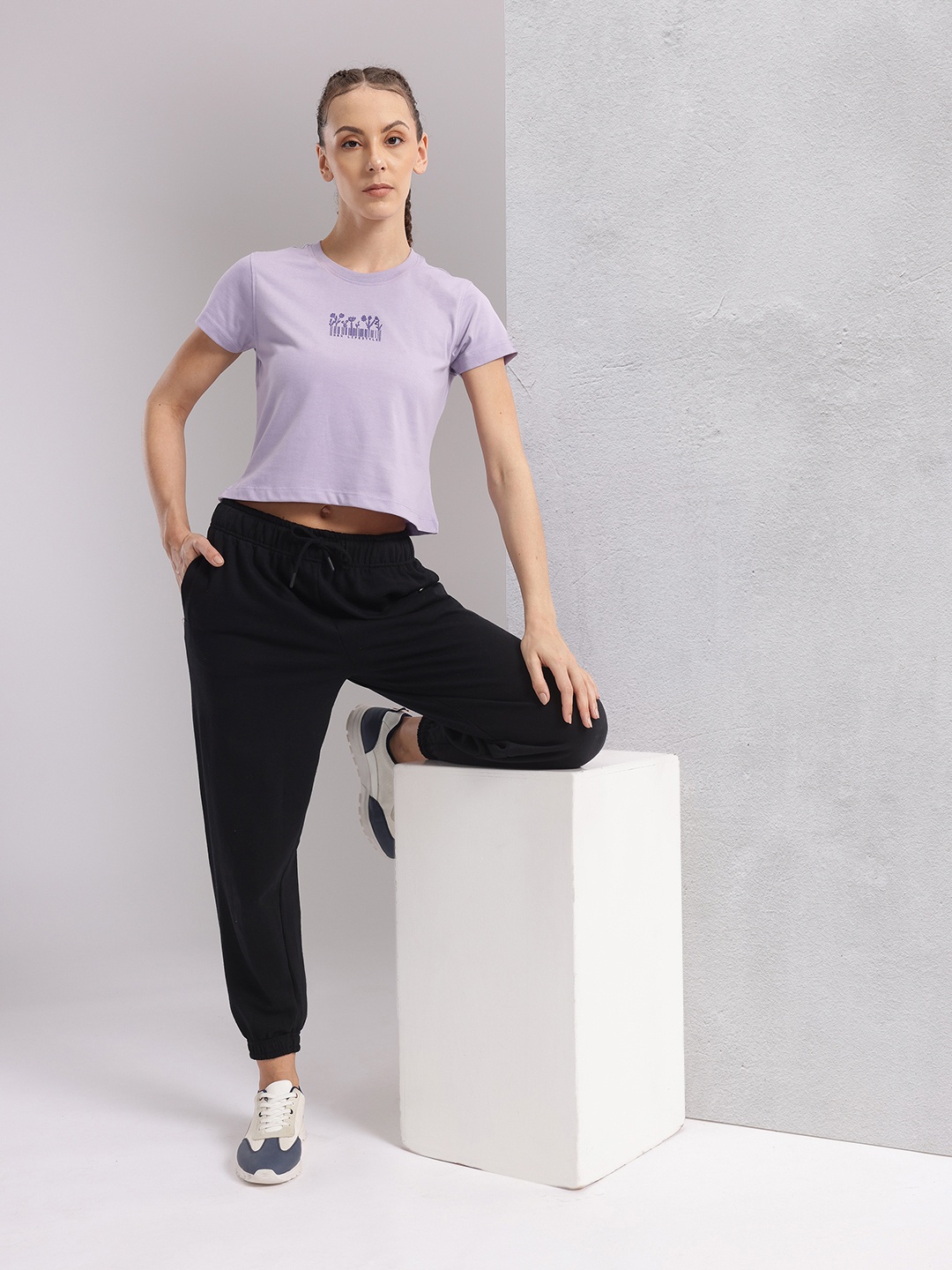 

HRX by Hrithik Roshan Women Typography Printed T-shirt, Lavender