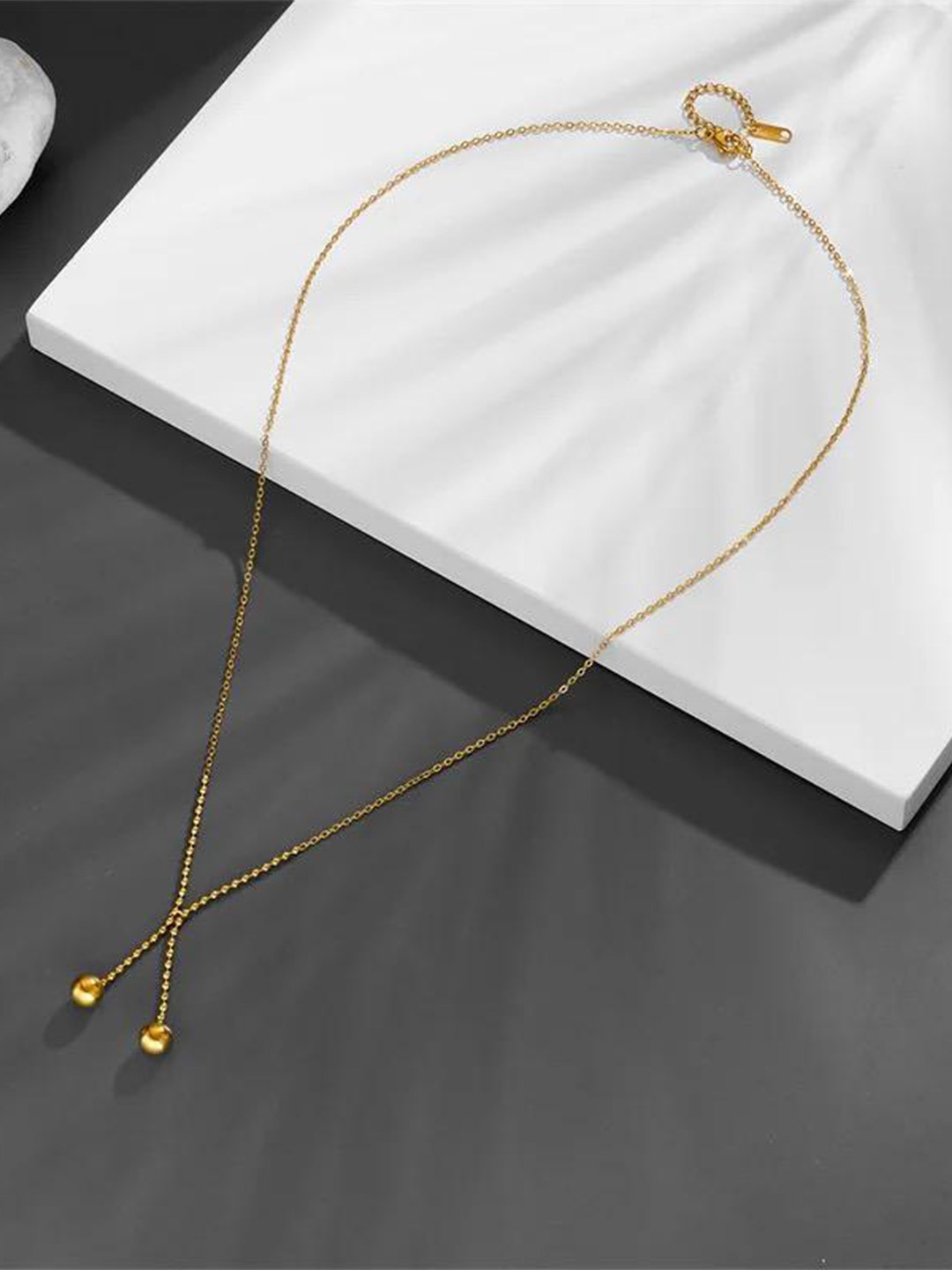 

DressBerry Gold-Plated Necklace