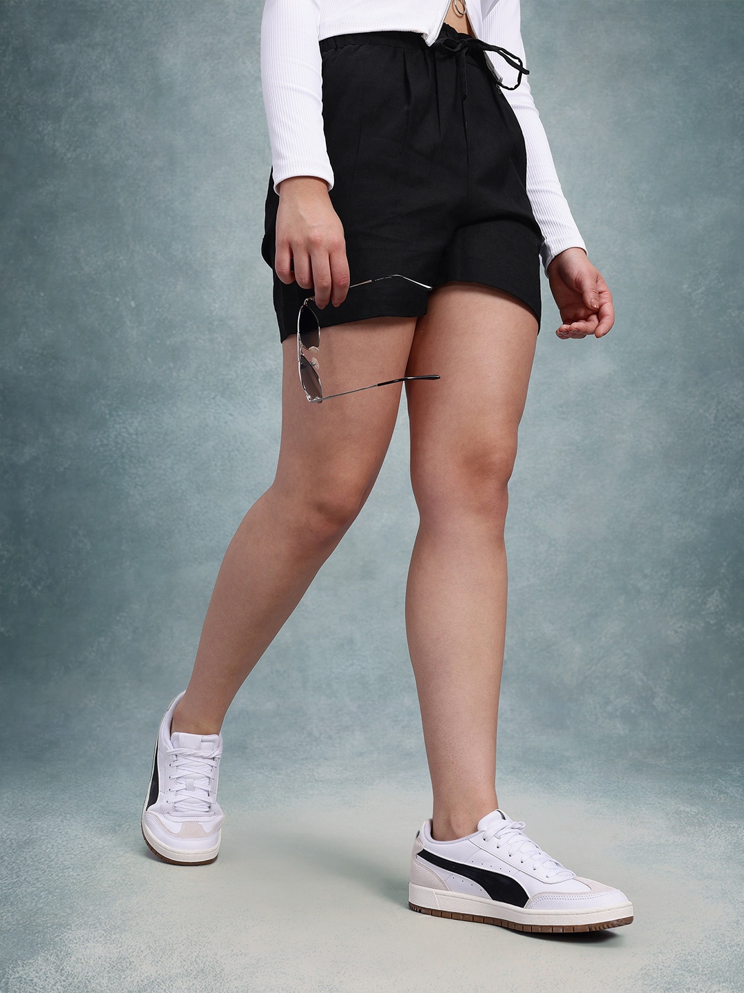 

The Roadster Life Co. Women Mid-Rise Pure Cotton Regular Shorts, Black