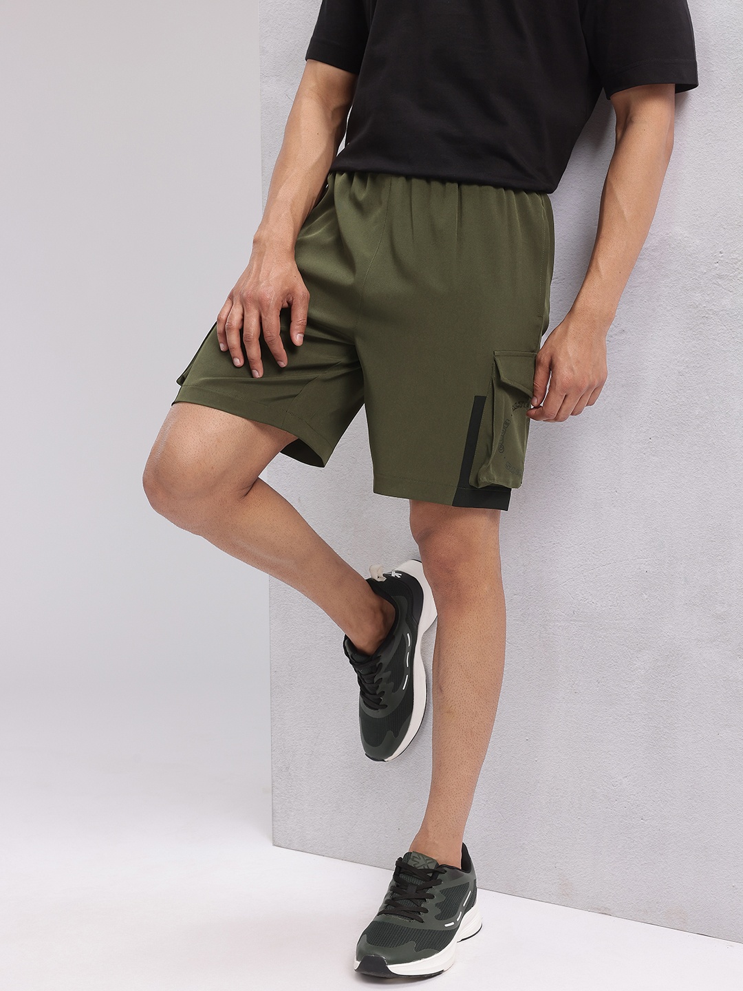 

HRX by Hrithik Roshan Men Mid-Rise Cargo-Style Lifestyle Shorts, Olive