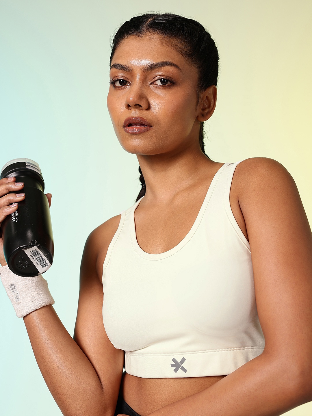 

HRX by Hrithik Roshan Lightly Padded Rapid-Dry Running Bra HR_SS25_W_BA_KR001_03_B, Off white