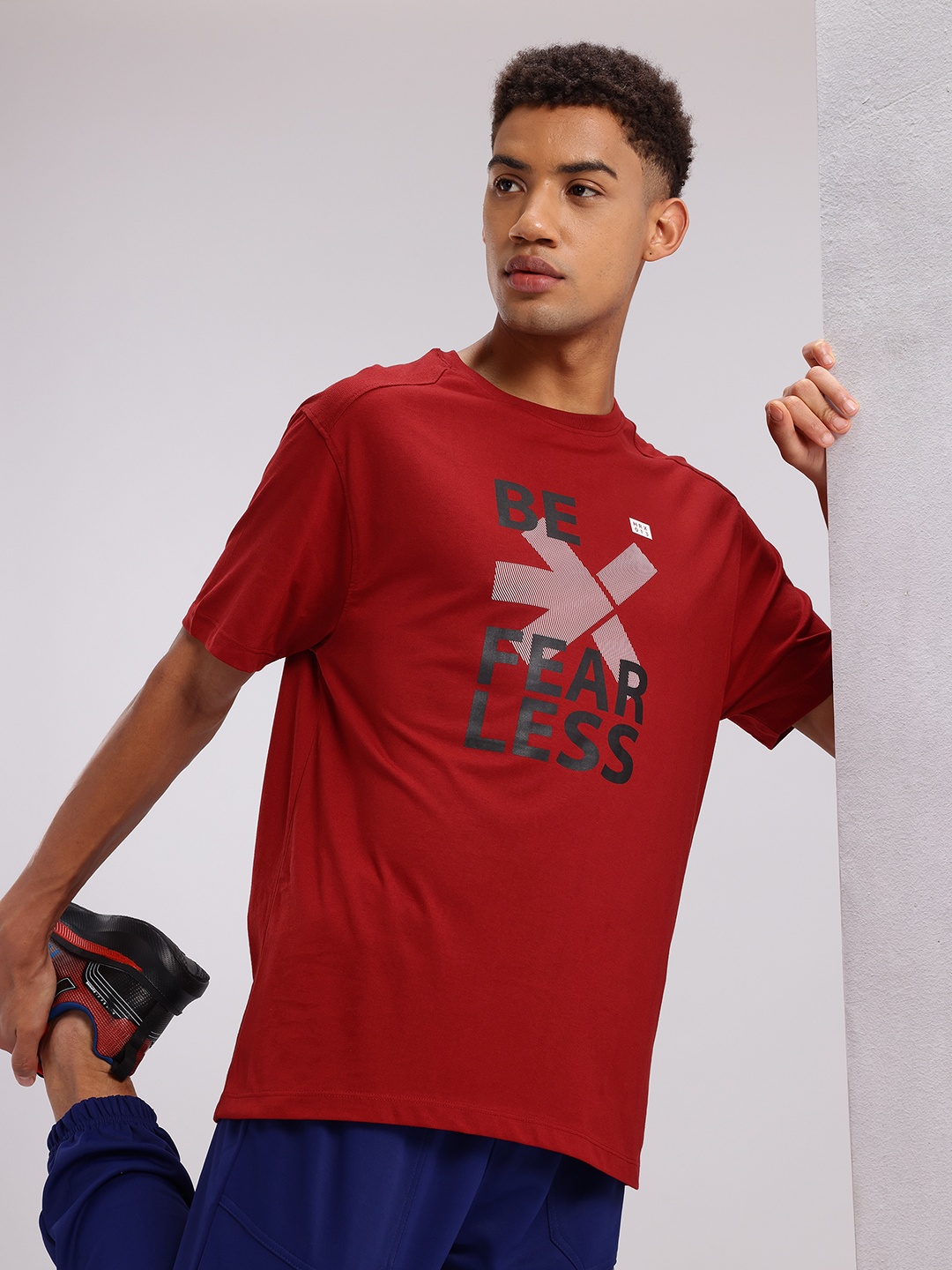 

HRX by Hrithik Roshan Brand Logo Print Drop-Shoulder Sleeves Training T-shirt, Red