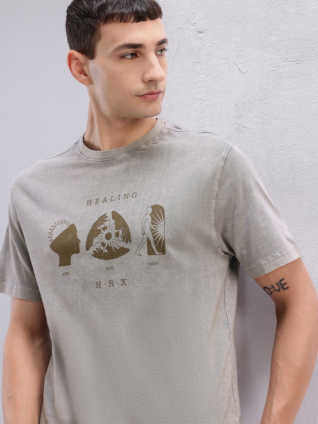 

HRX by Hrithik Roshan Washed Pure Cotton Yoga T-shirt, Grey