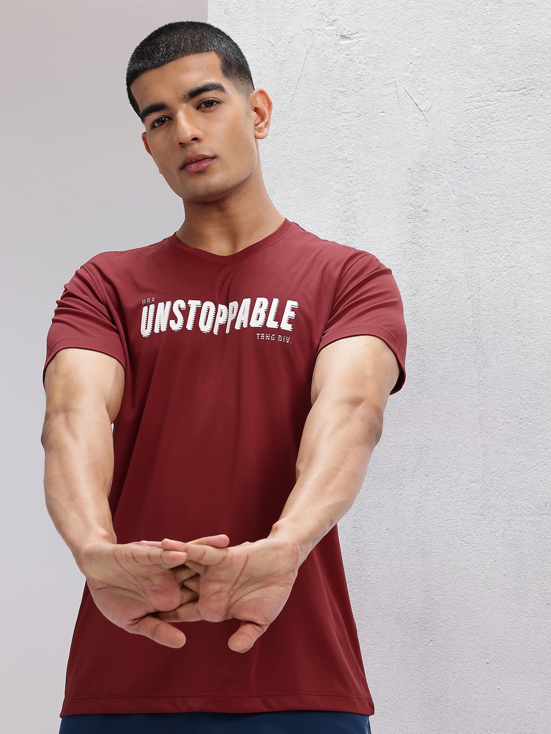 

HRX by Hrithik Roshan Typography Print Regular Fit Training T-shirt, Maroon