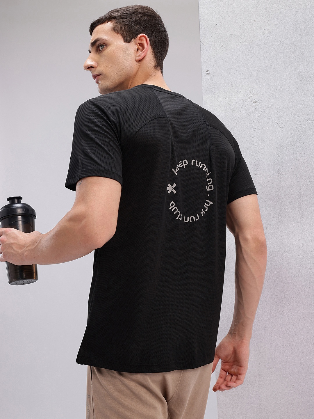 

HRX by Hrithik Roshan Typography Print Running T-shirt, Black