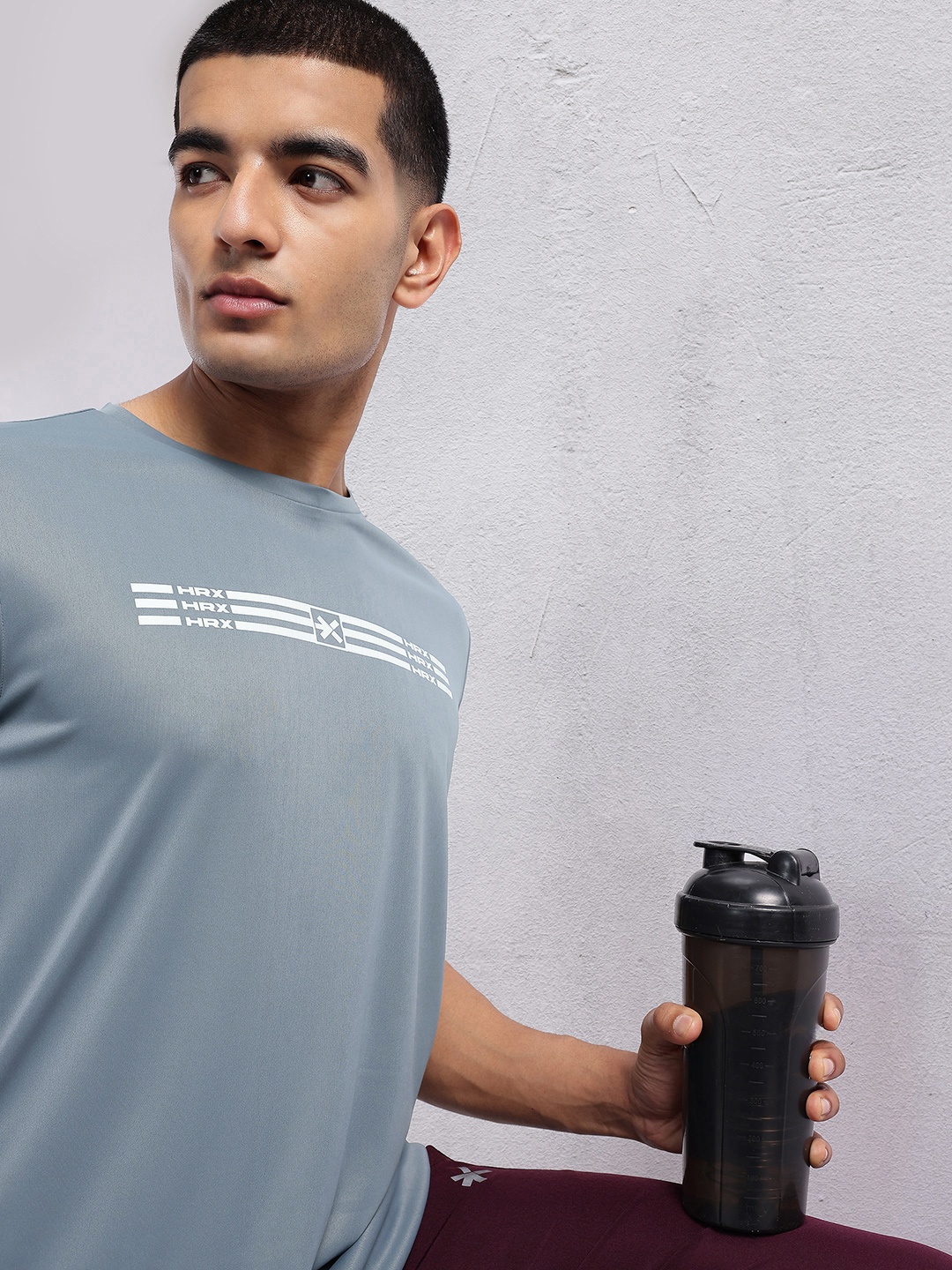 

HRX by Hrithik Roshan Brand Logo Printed Rapid-Dry Training T-shirt, Grey