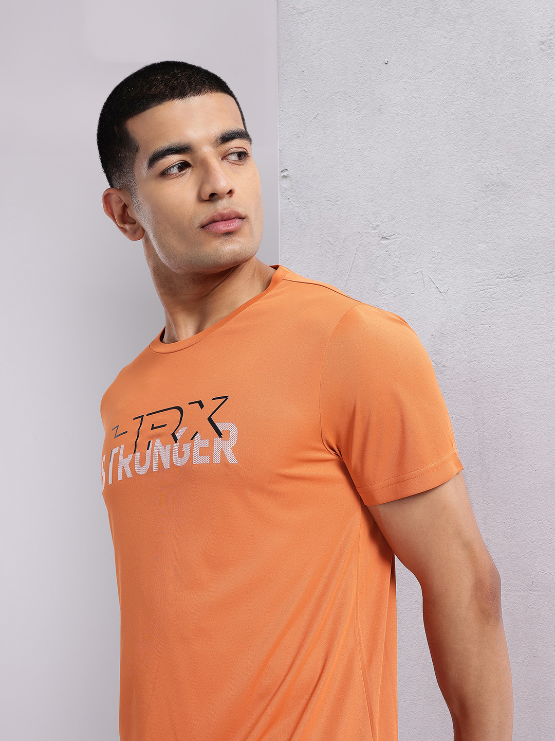 

HRX by Hrithik Roshan Brand Logo Printed Rapid-Dry Training T-shirt, Rust