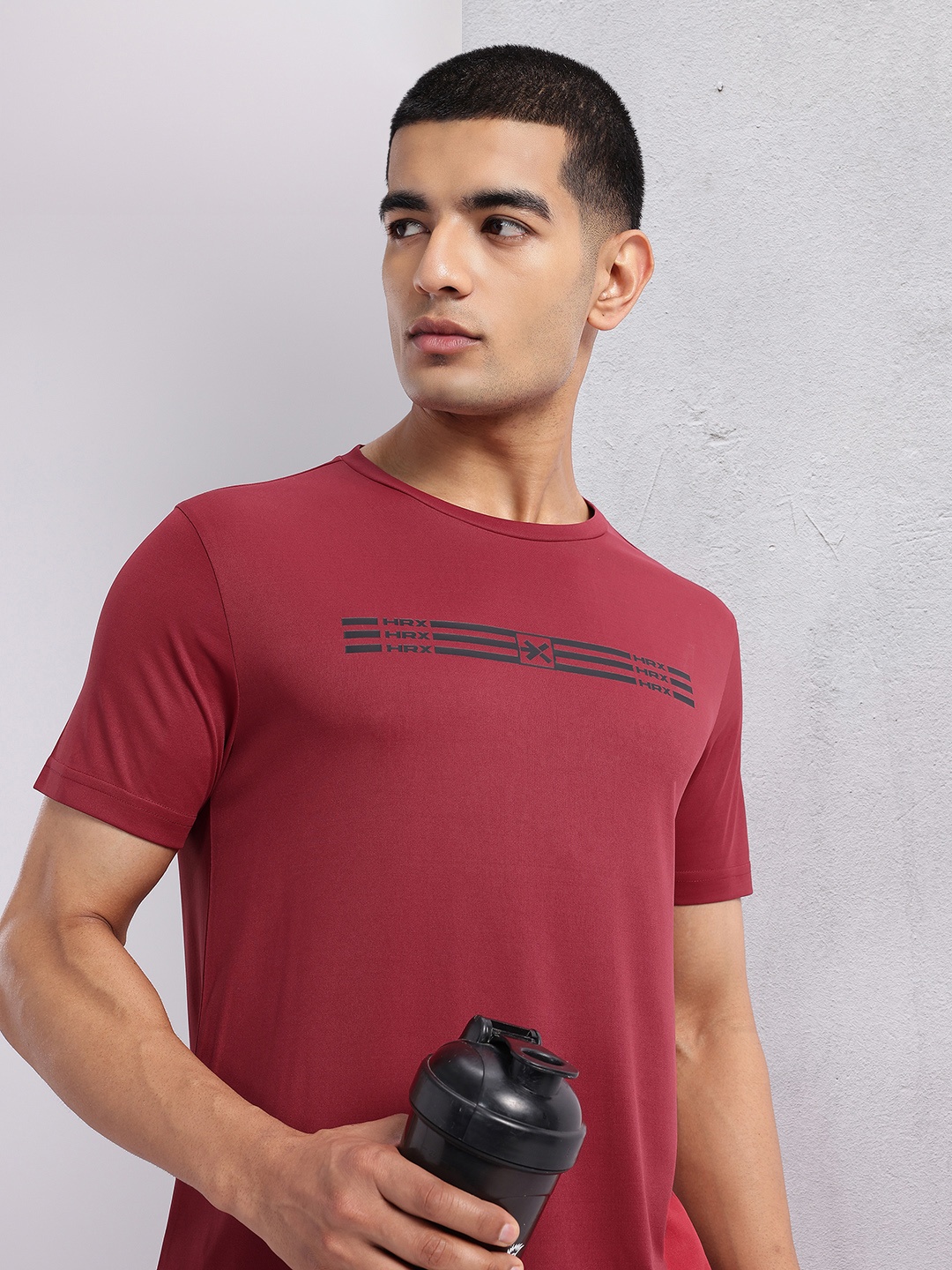 

HRX by Hrithik Roshan Rapid-Dry Training T-shirt, Maroon