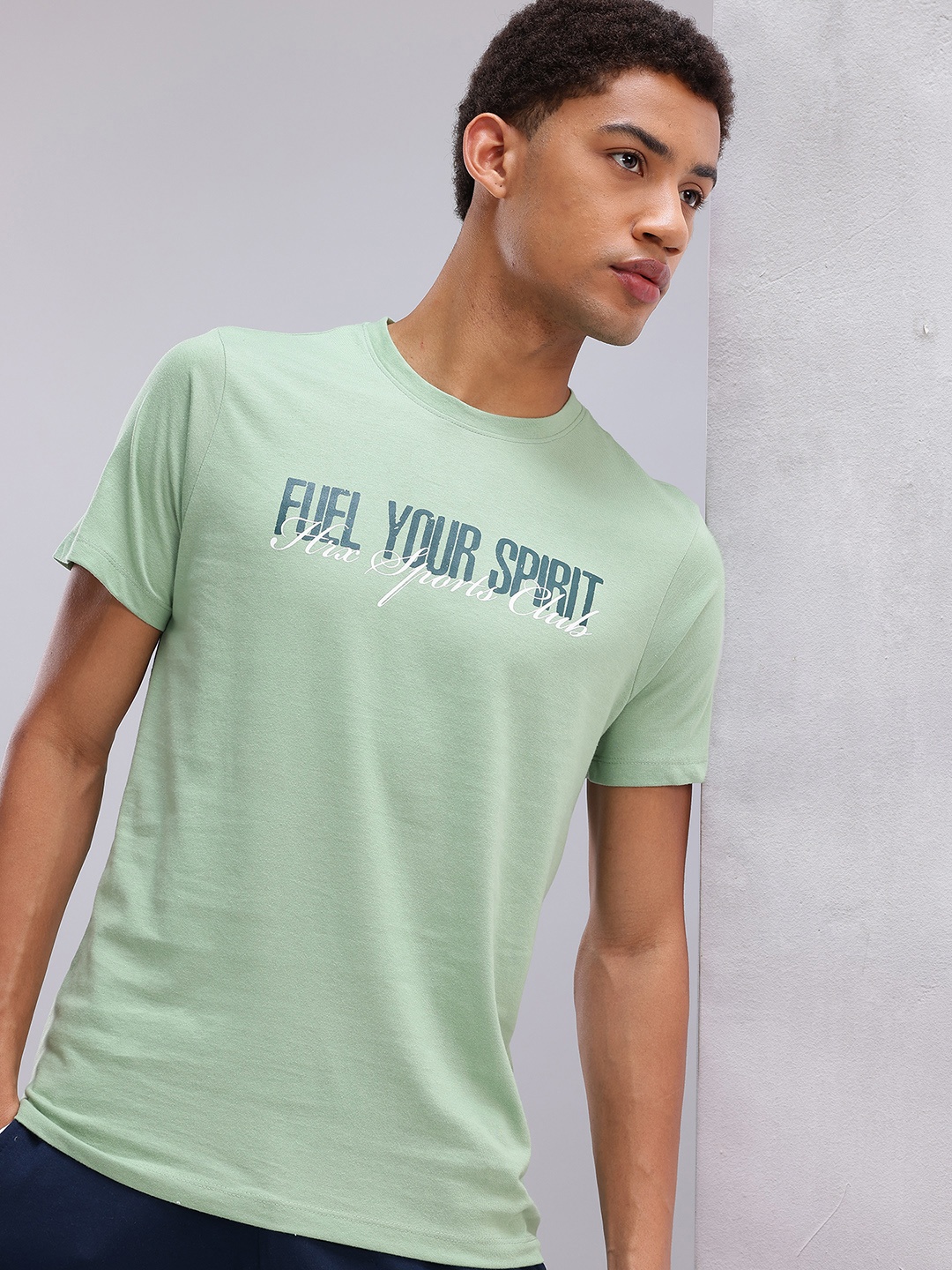 

HRX by Hrithik Roshan Typography Print Regular Fit Lifestyle T-shirt, Green