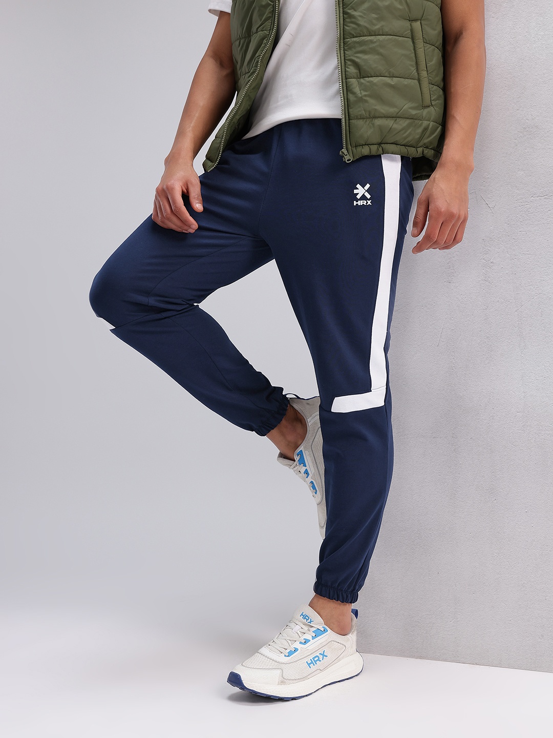 

HRX by Hrithik Roshan Men Lifestyle Joggers, Blue