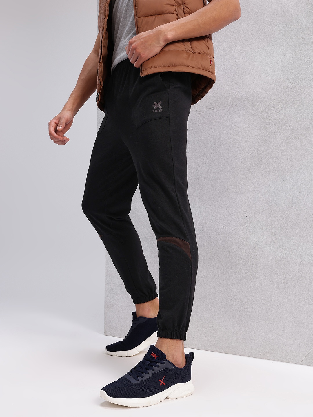 

HRX by Hrithik Roshan Men Lifestyle Joggers, Black