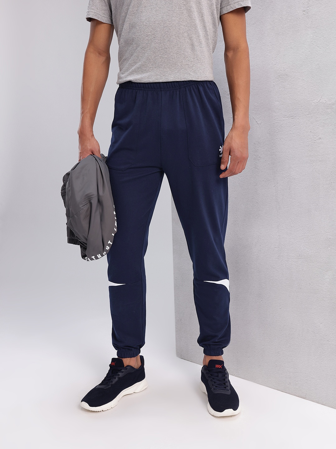 

HRX by Hrithik Roshan Men Regular Joggers, Navy blue