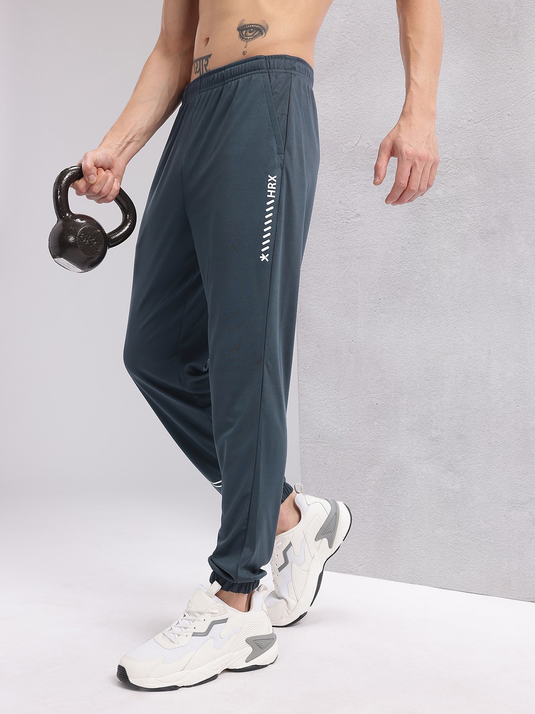 

HRX by Hrithik Roshan Men Rapid-Dry Training Joggers, Navy blue