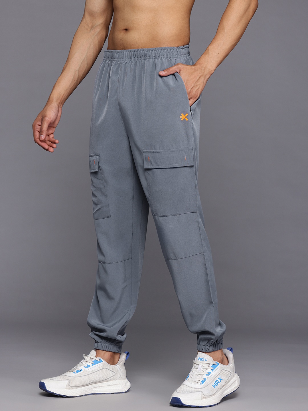 

HRX by Hrithik Roshan Men Rapid-Dry Training Joggers, Grey
