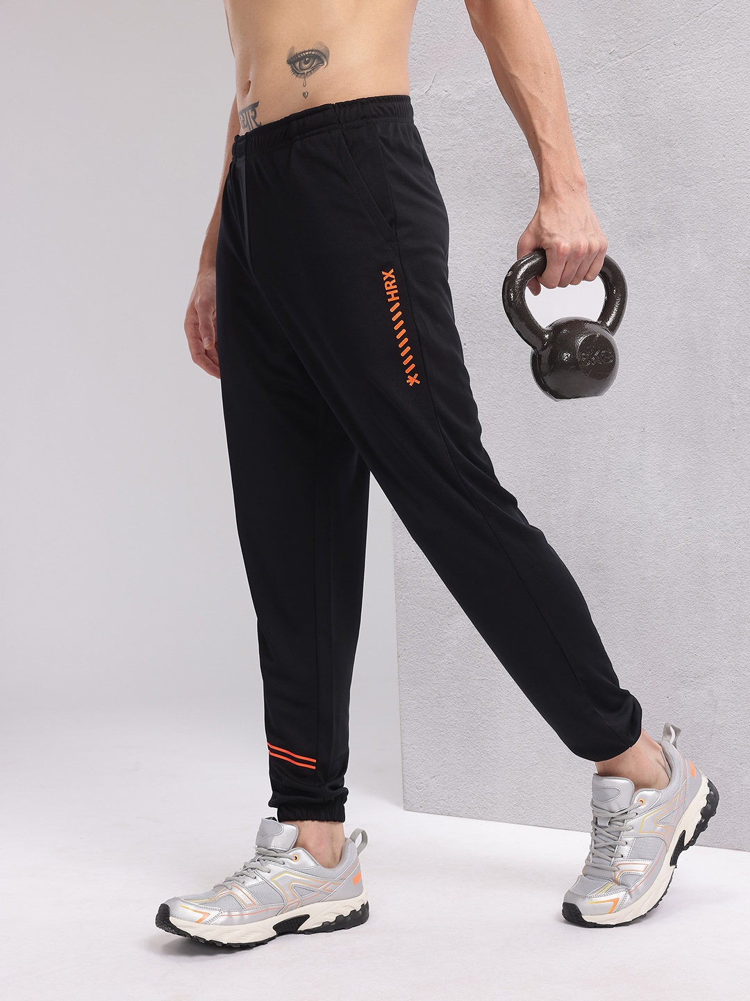 

HRX by Hrithik Roshan Men Rapid-Dry Training Joggers, Black