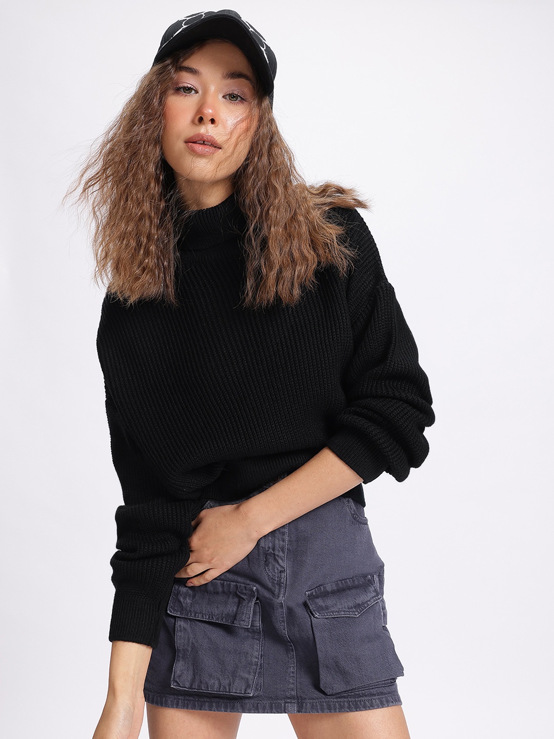 

glitchez Lazy Luxe Look Turtle Neck Ribbed Drop-Shoulder Pullover, Black
