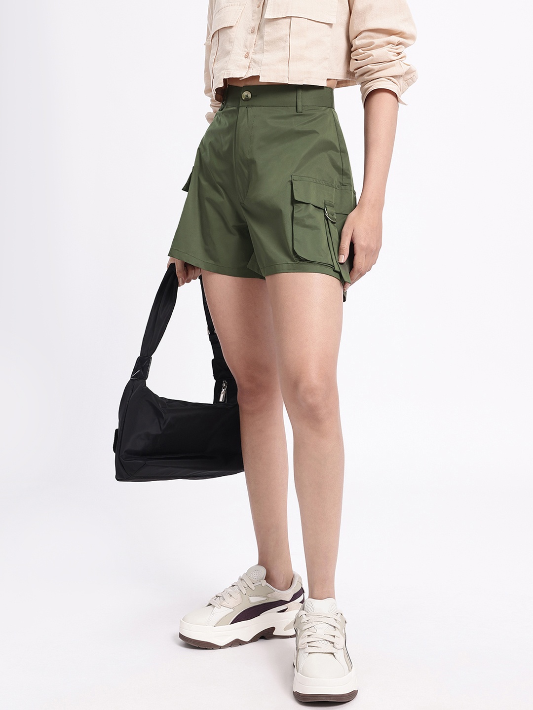 

glitchez Women Military Mode Mid-Rise Regular Shorts, Olive