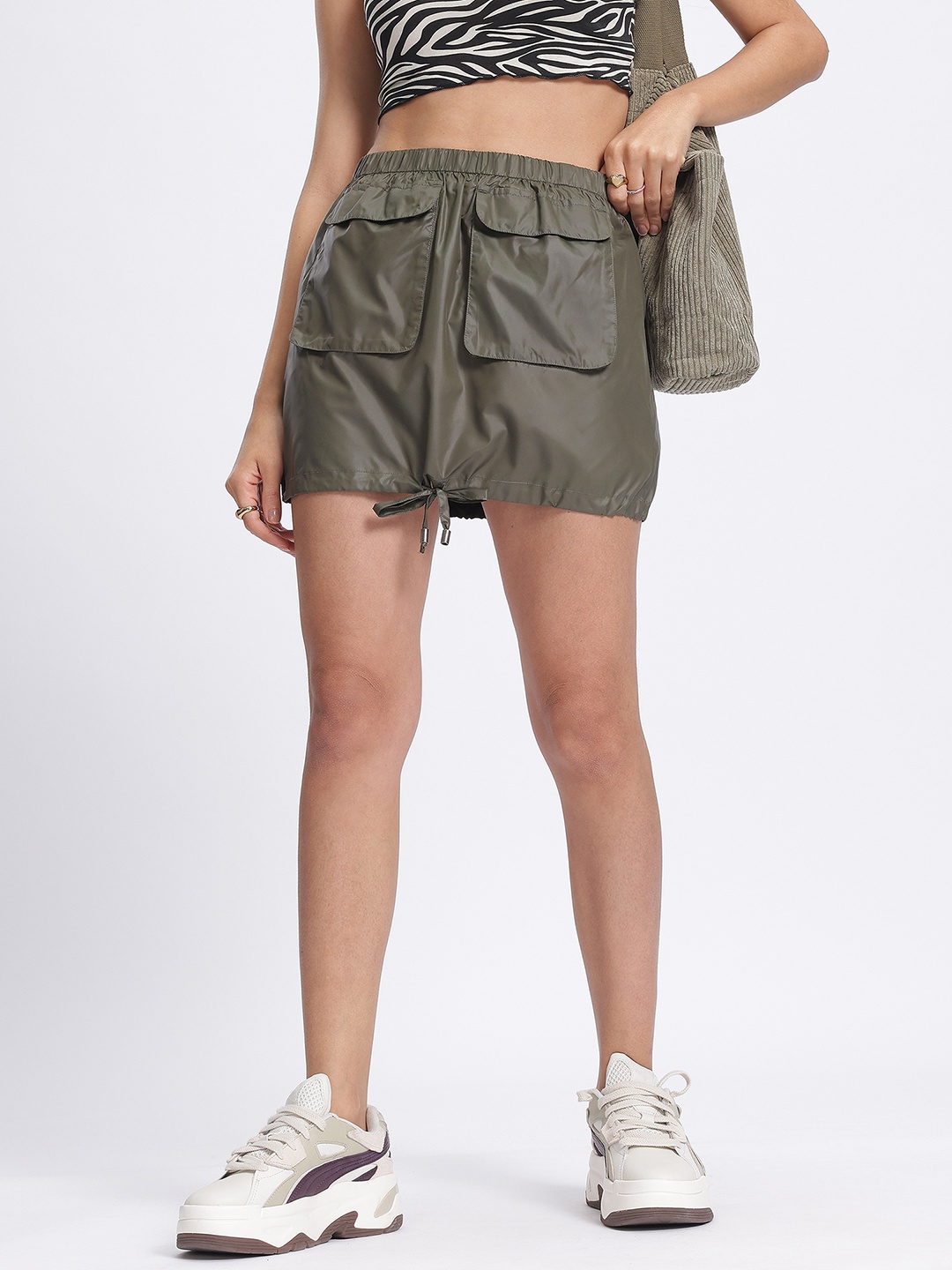 

glitchez Street Utility Cargo Pocketed Parachute Mini Skirt, Olive