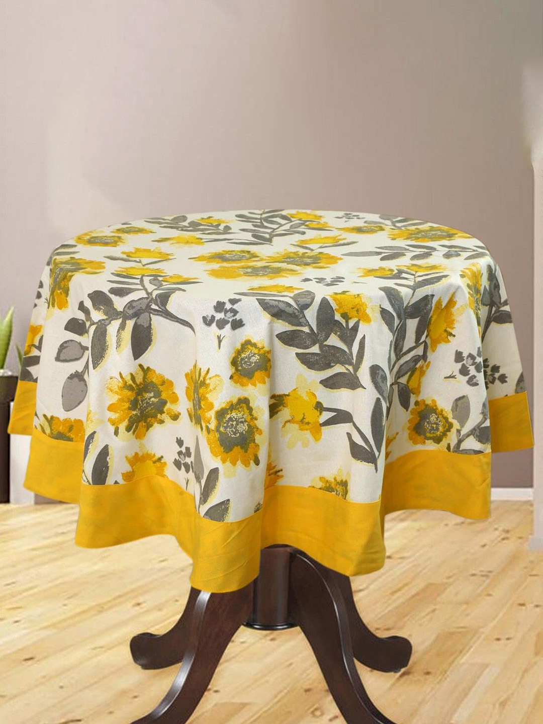 

BILBERRY Furnishing by preeti grover White Set of 4 Floral Cotton Round 4-Seater Table Cover
