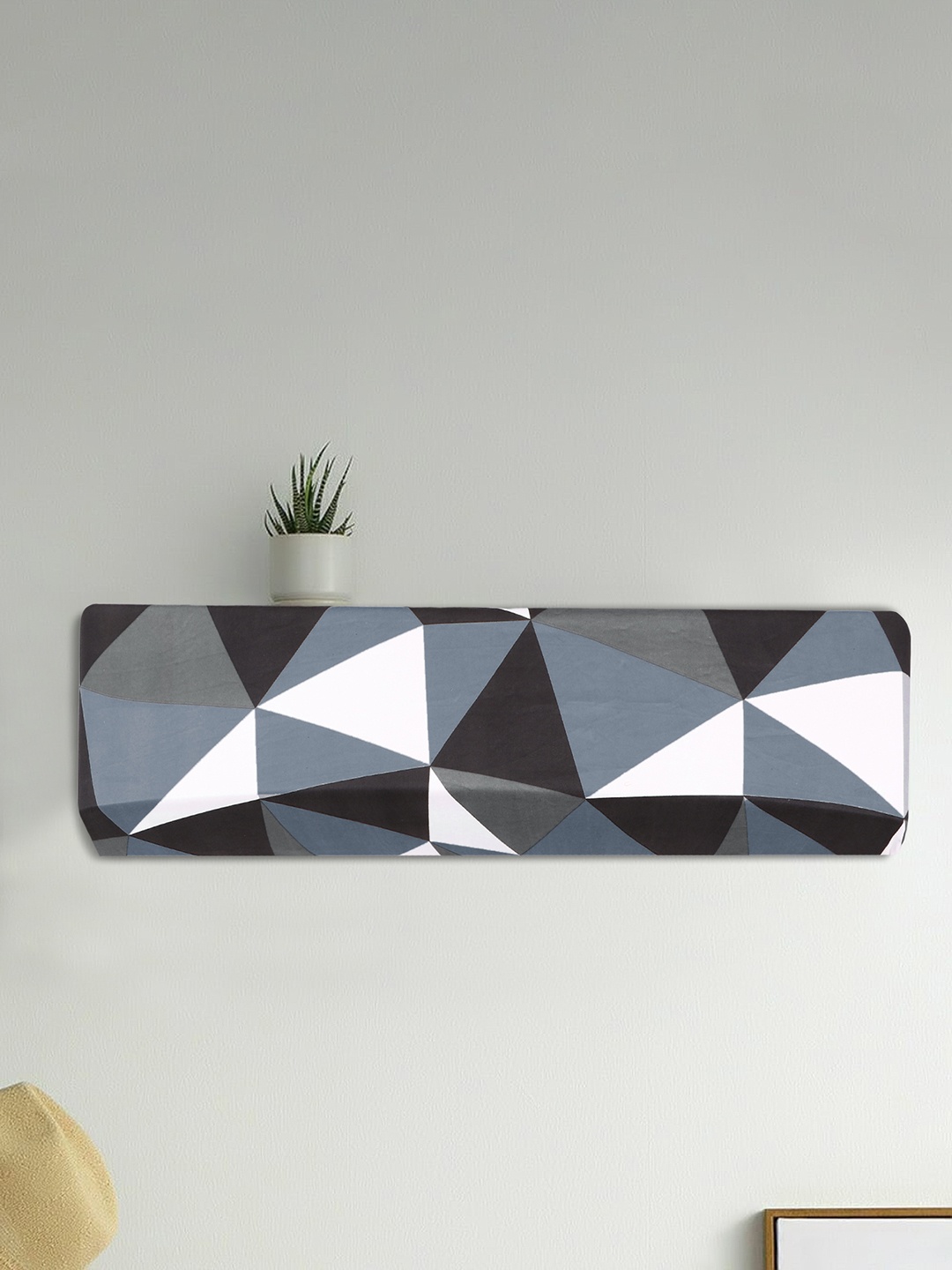 

Dakshya Industries Black & White Geometric Printed Air Conditioner Cover