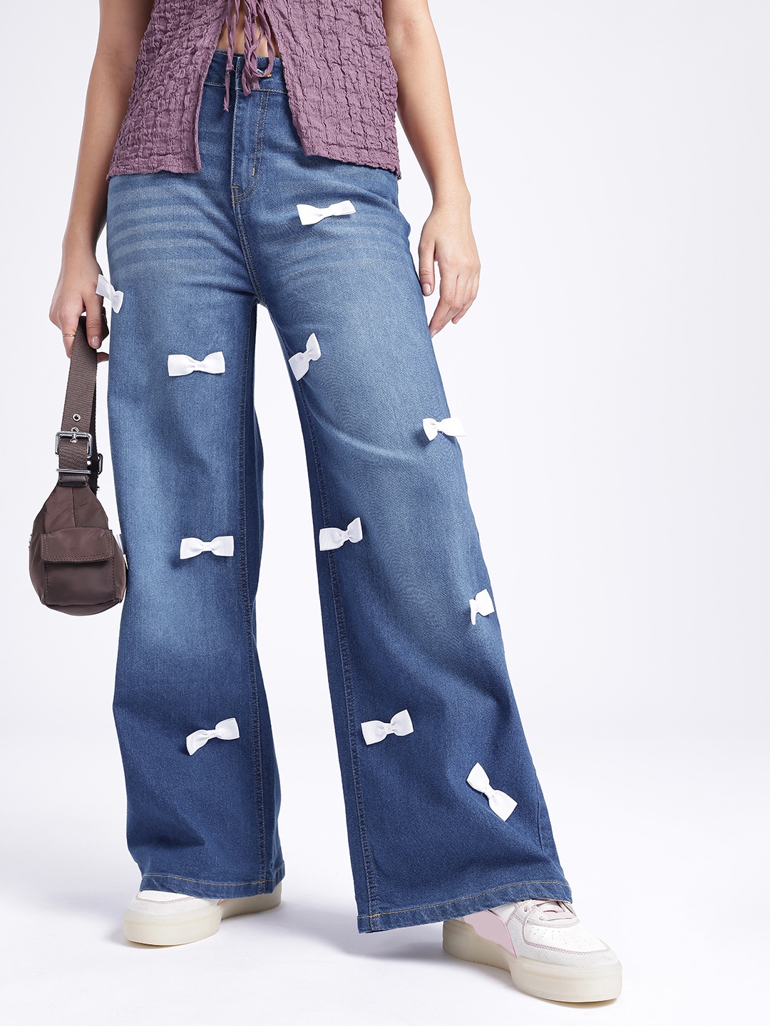 

glitchez Women Chic Charm Wide Leg Bow Detailed Jeans, Blue