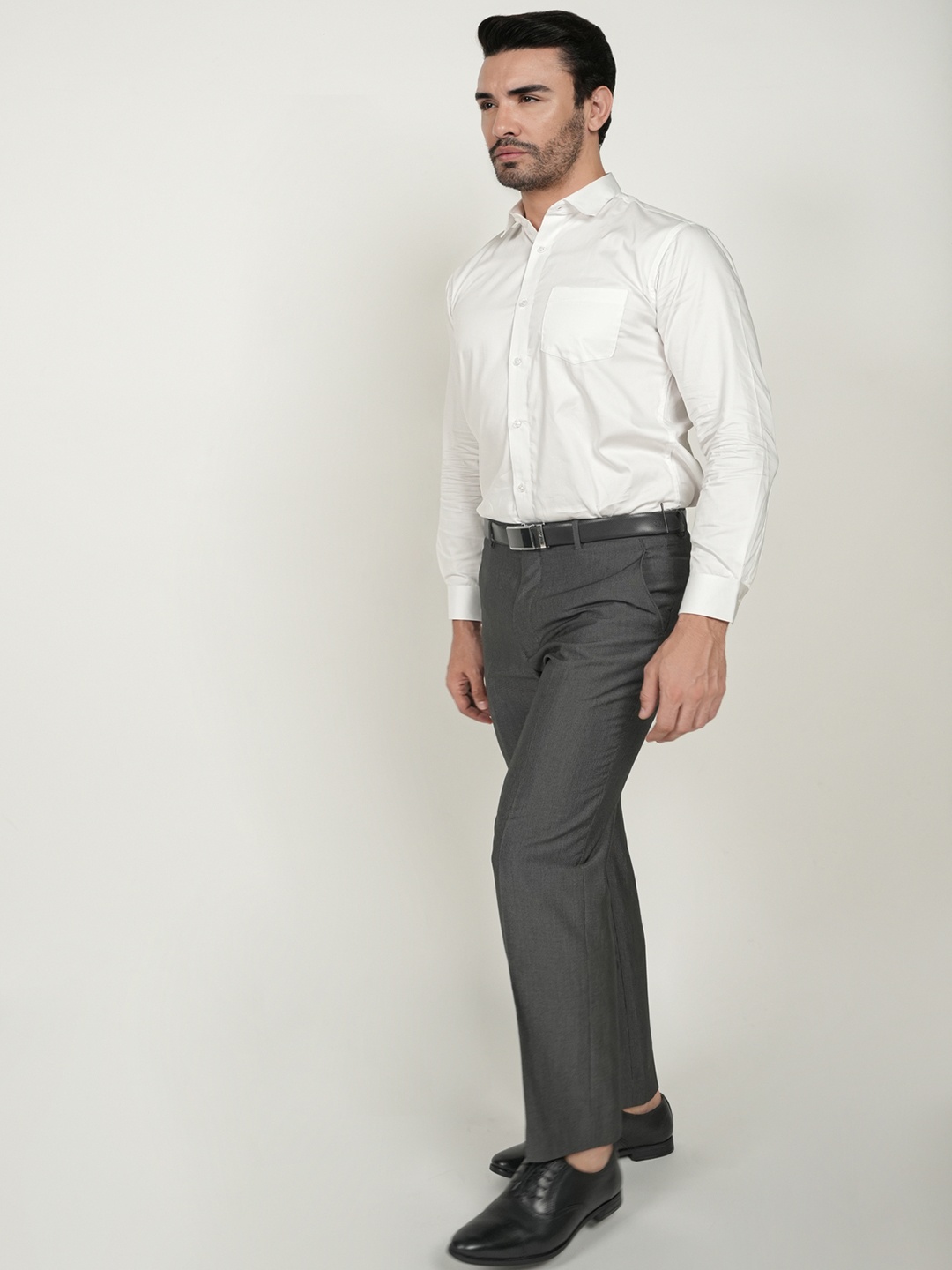 

DIOGO LOUIS Men Solid Cotton Satin Formal Shirt, White