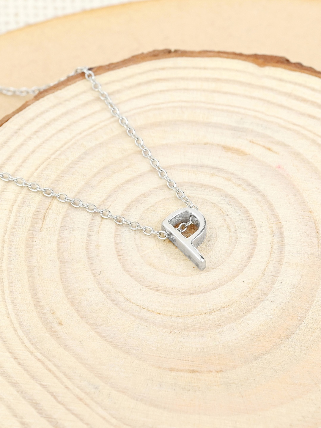 

TOUCH925 Silver-Plated Sterling Silver Posh P-Alphabet Pendant With Chain
