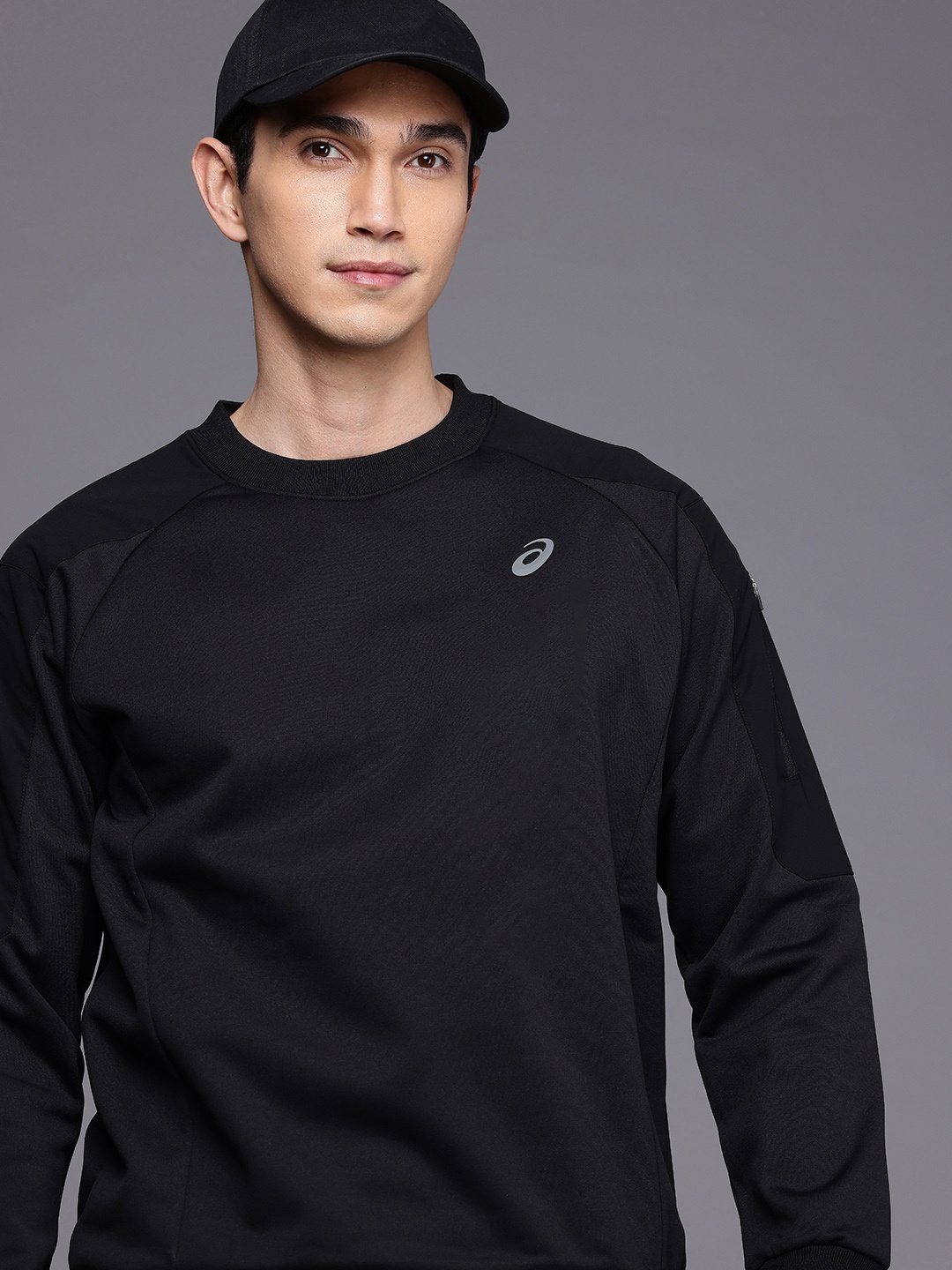 

ASICS Raglan Sleeves Sweatshirt, Black