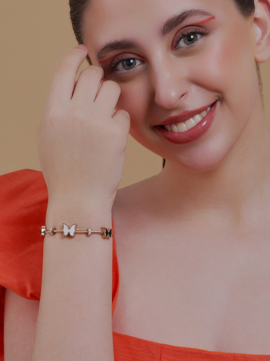 

Kushal's Fashion Jewellery Rose Gold-Plated AD Stone Studded Enamelled Bangle