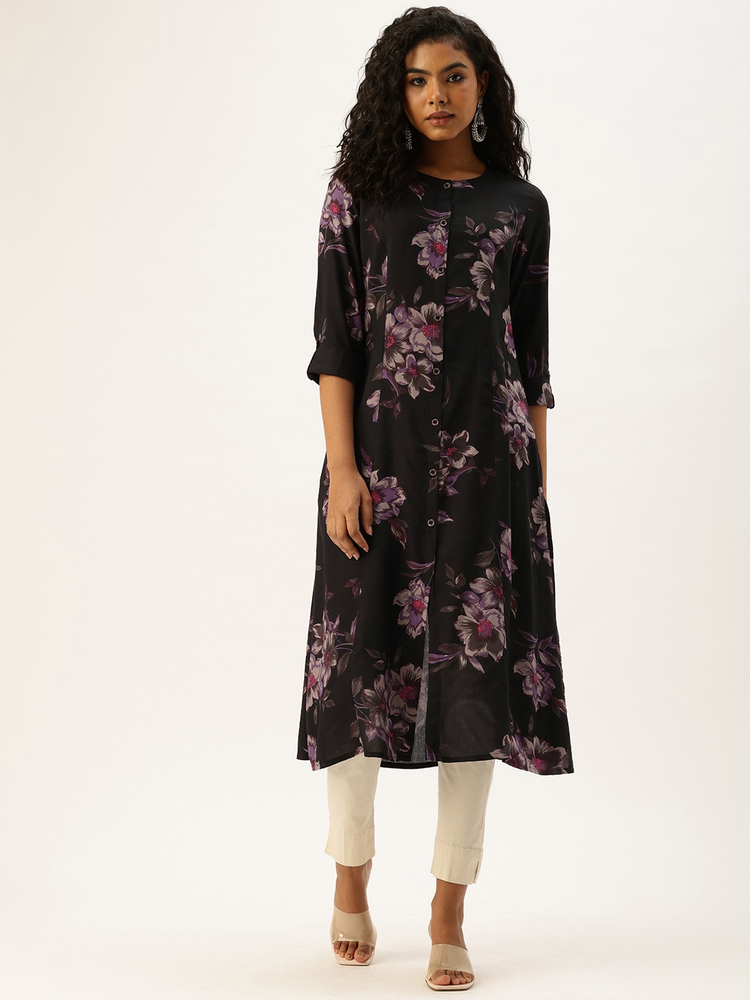 

AMUKTI Floral Printed Kurta, Black