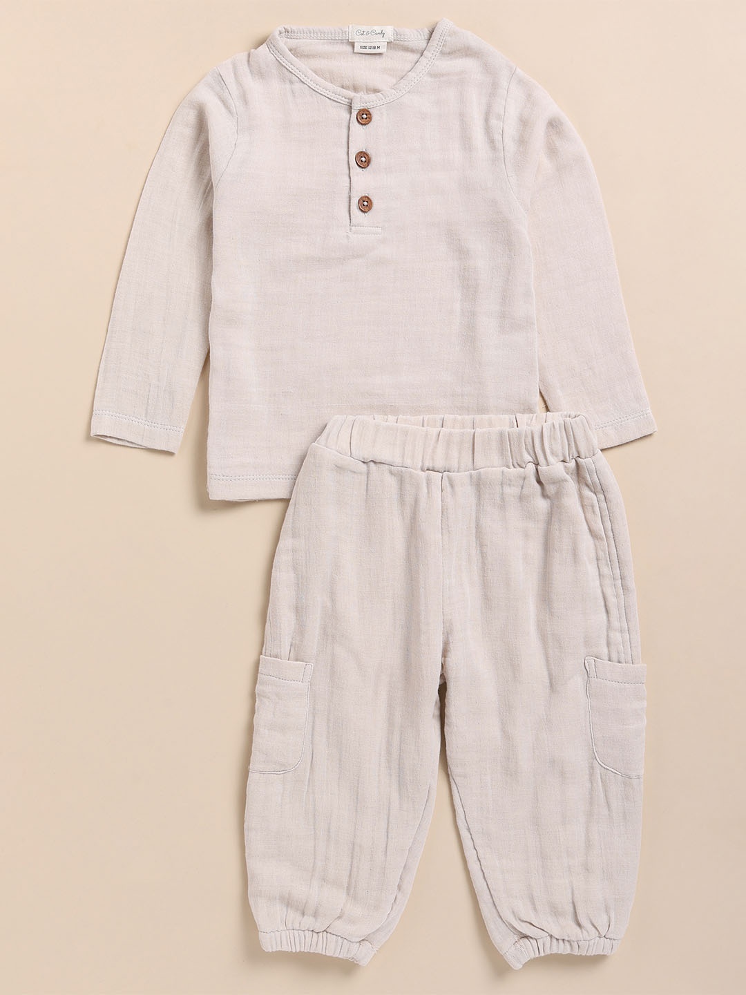 

COT & CANDY Kids Henley Neck T-Shirt With Joggers, Cream