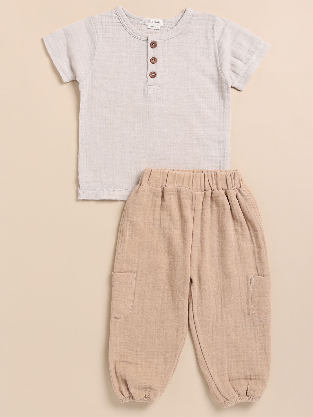 

COT & CANDY Kids Henley Neck T-shirt with Joggers, Cream