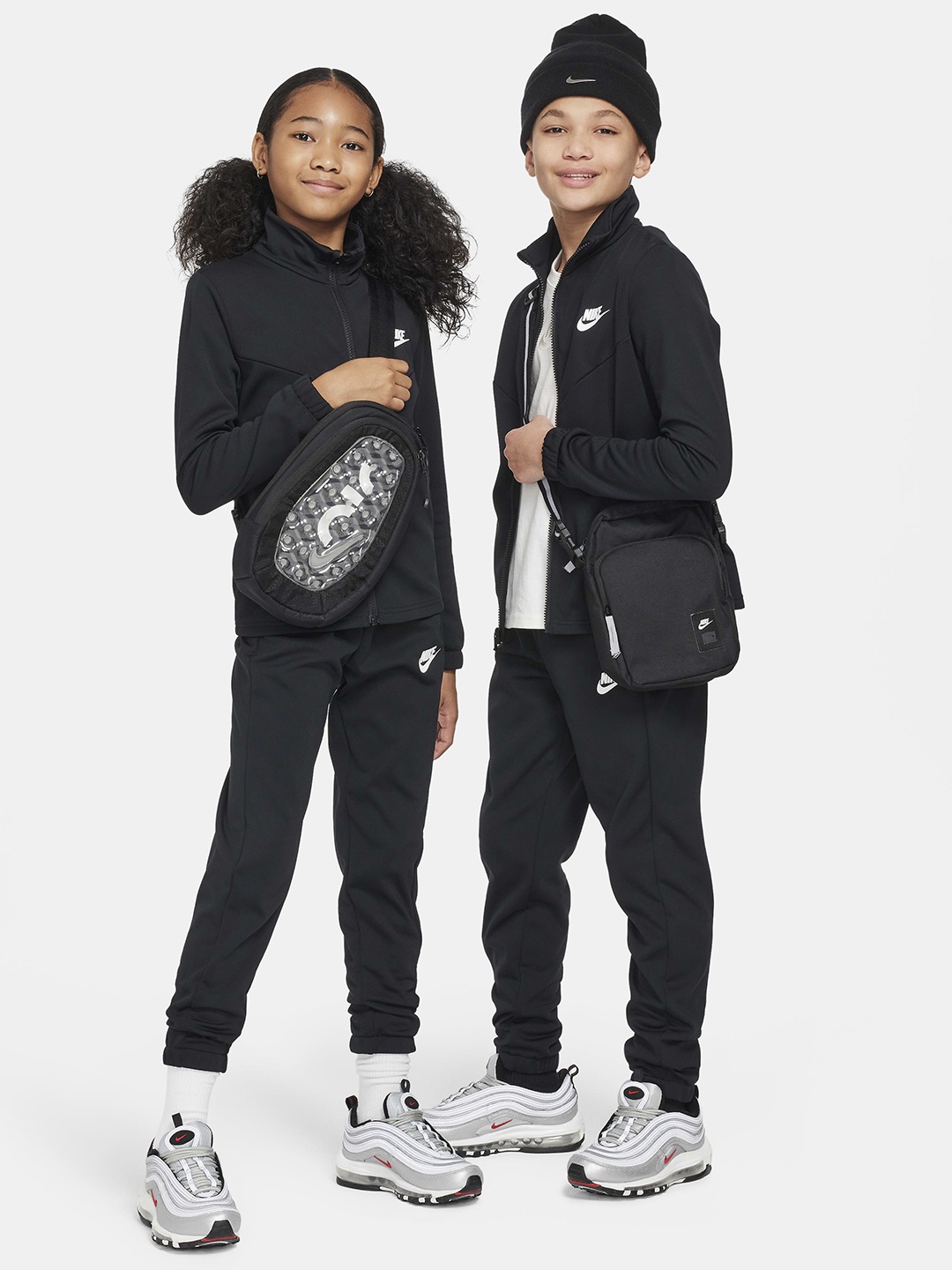 

Nike Sportswear Older Kids Long Sleeves Tracksuit, Black