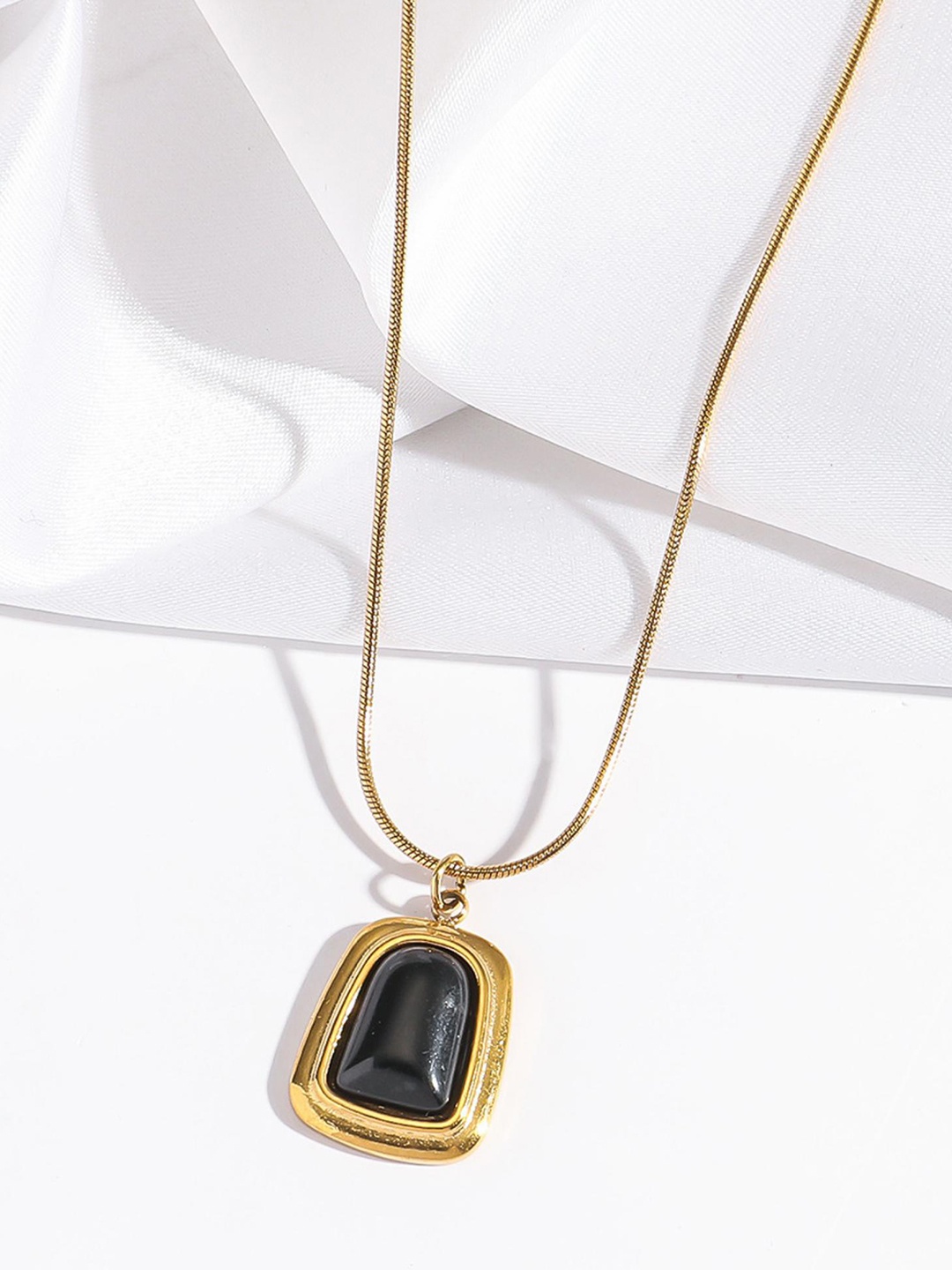

MYKI Gold-Plated Quirky Pendants with Chains